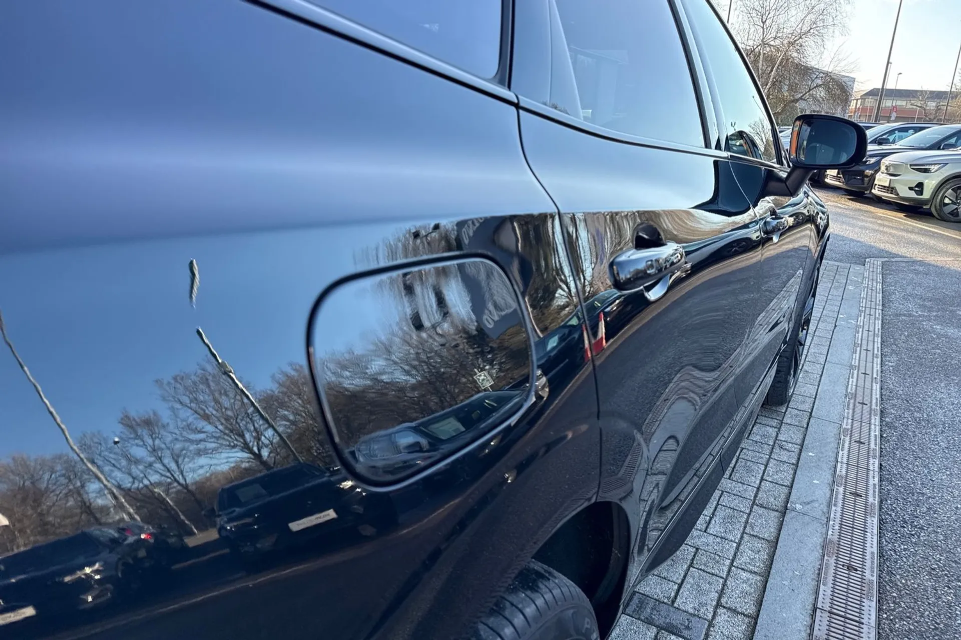 Volvo XC60 thumbnail image number 19