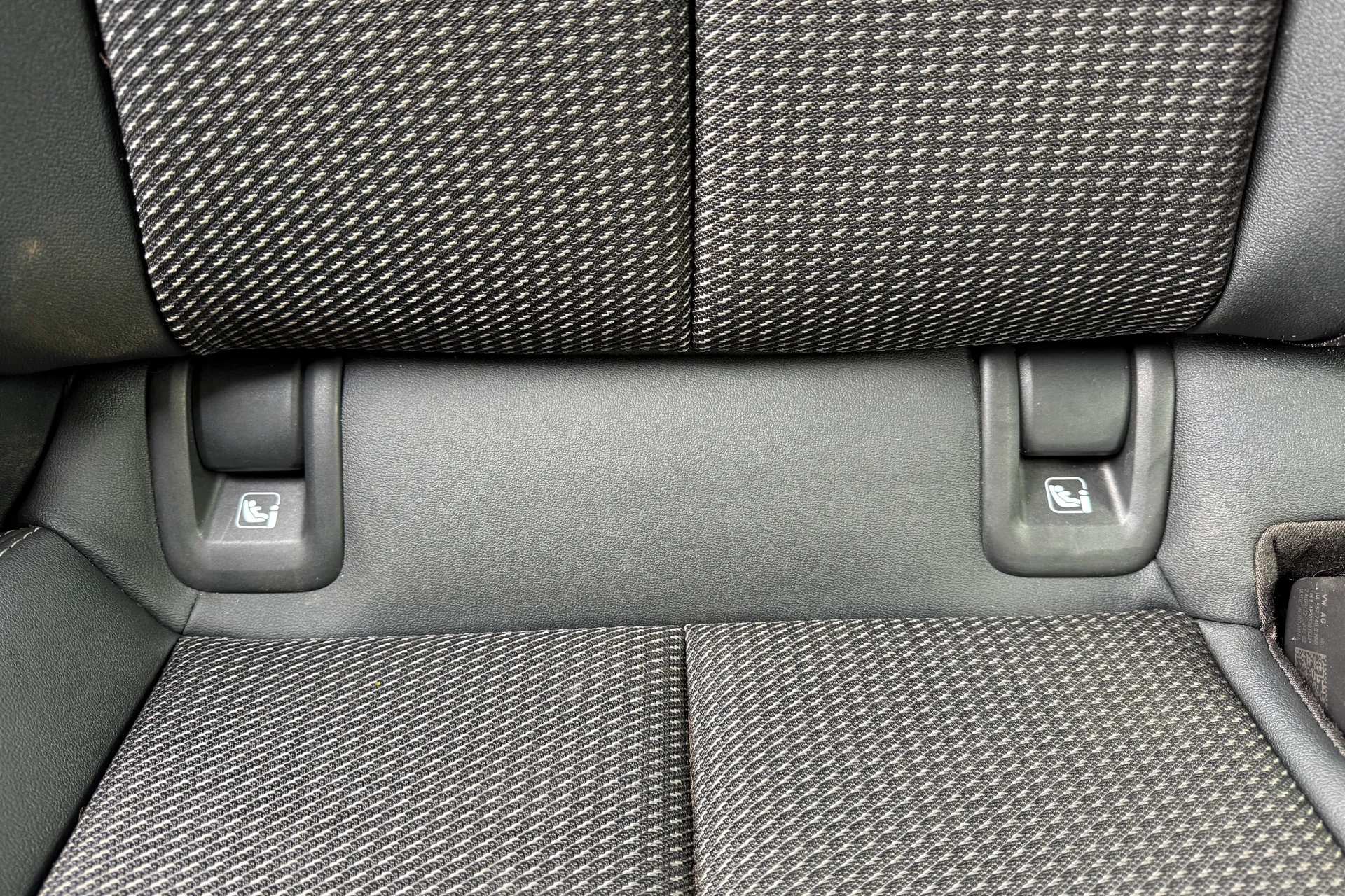 Audi Q4 thumbnail image number 28