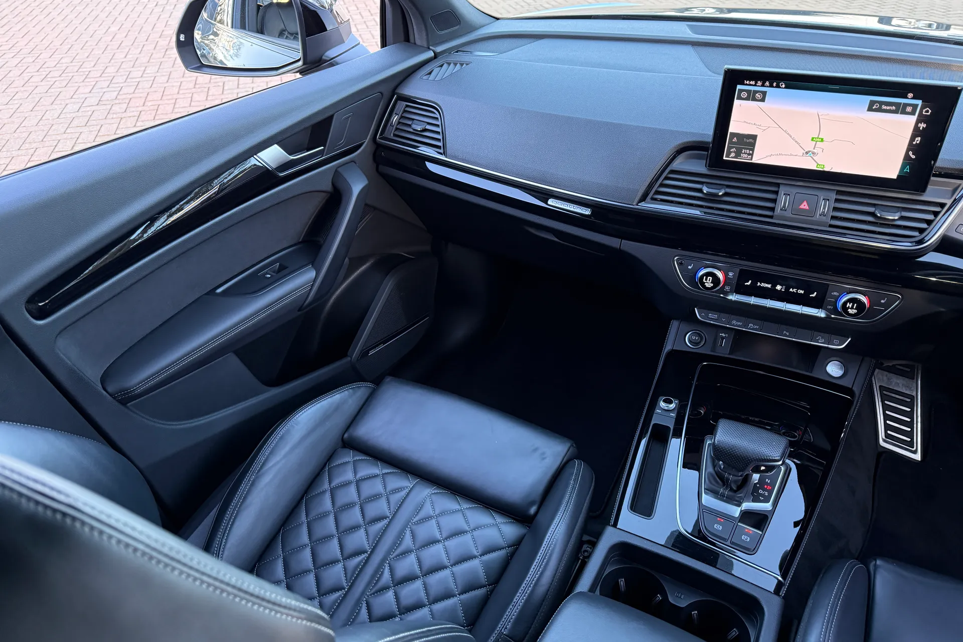 Audi Q5 thumbnail image number 38