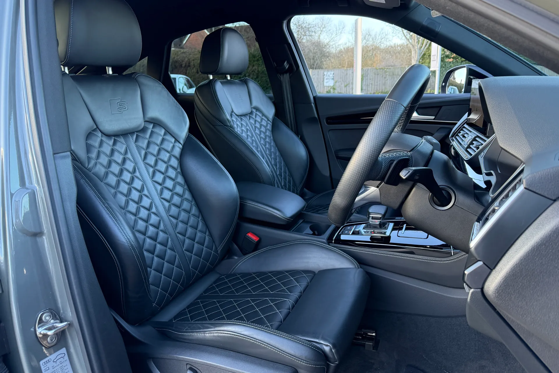 Audi Q5 thumbnail image number 26