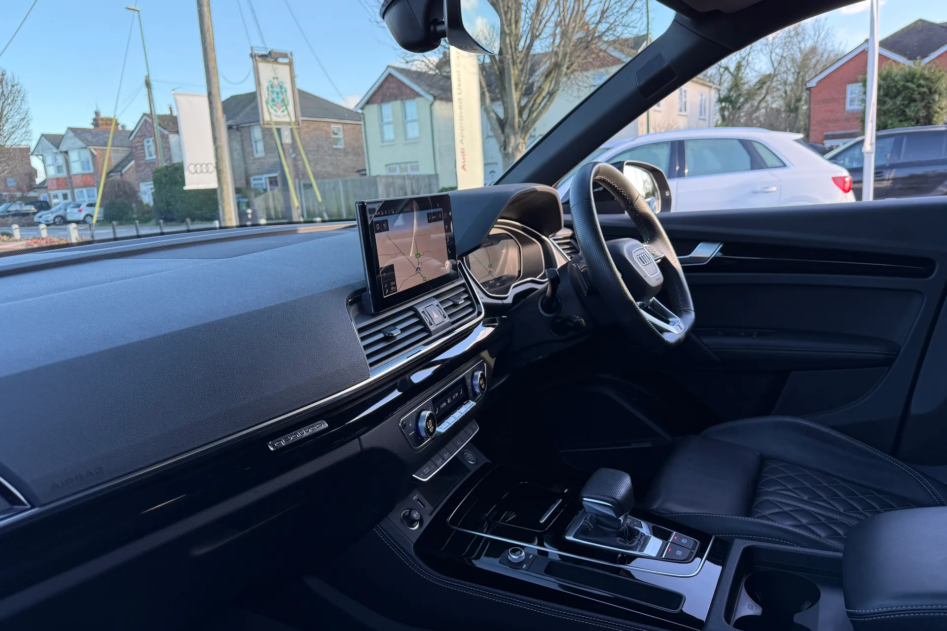 Audi Q5 thumbnail image number 28