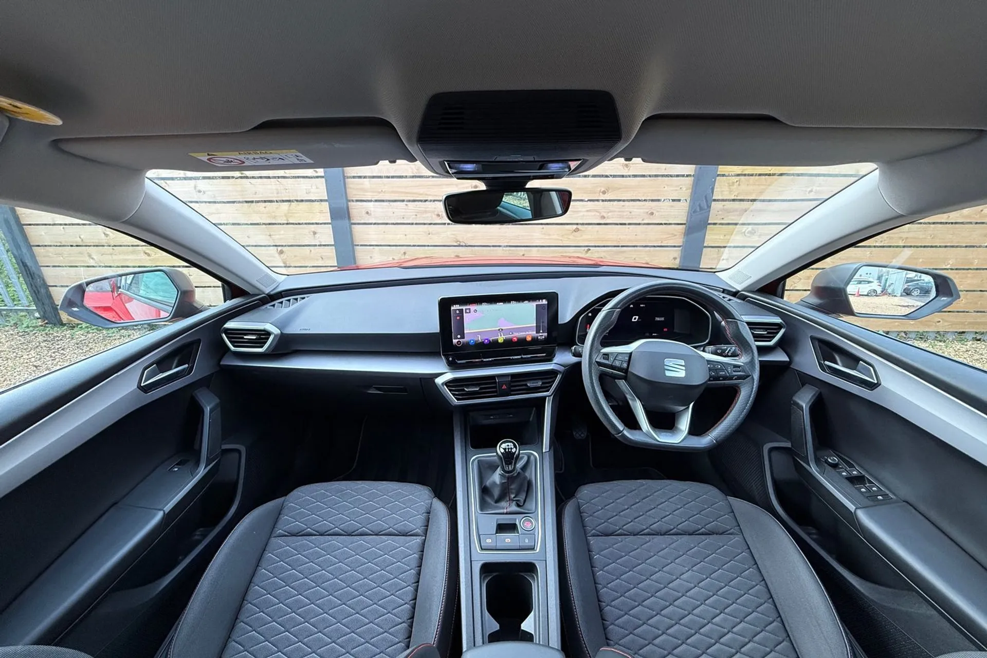 SEAT LEON thumbnail image number 3