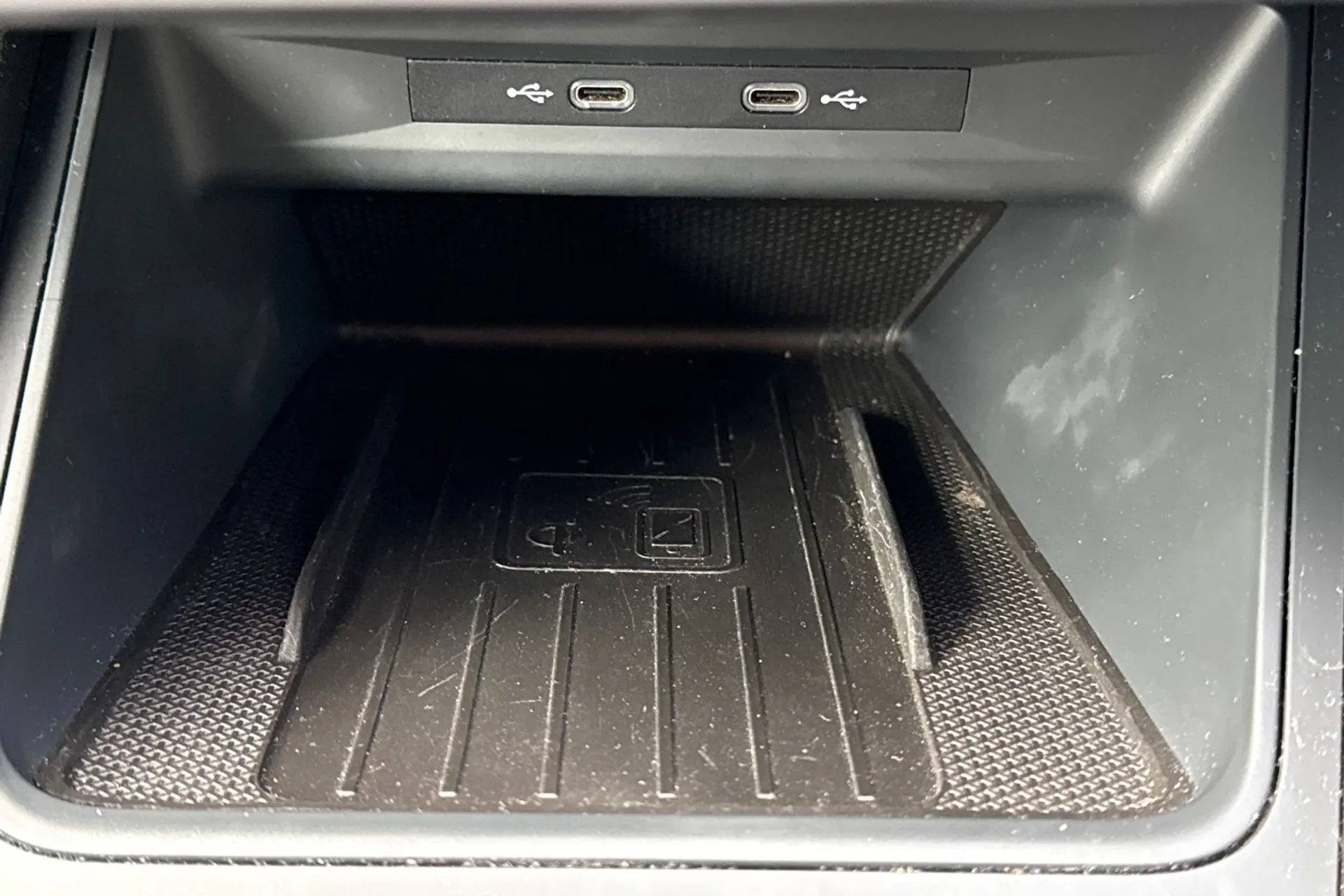 SEAT LEON thumbnail image number 56