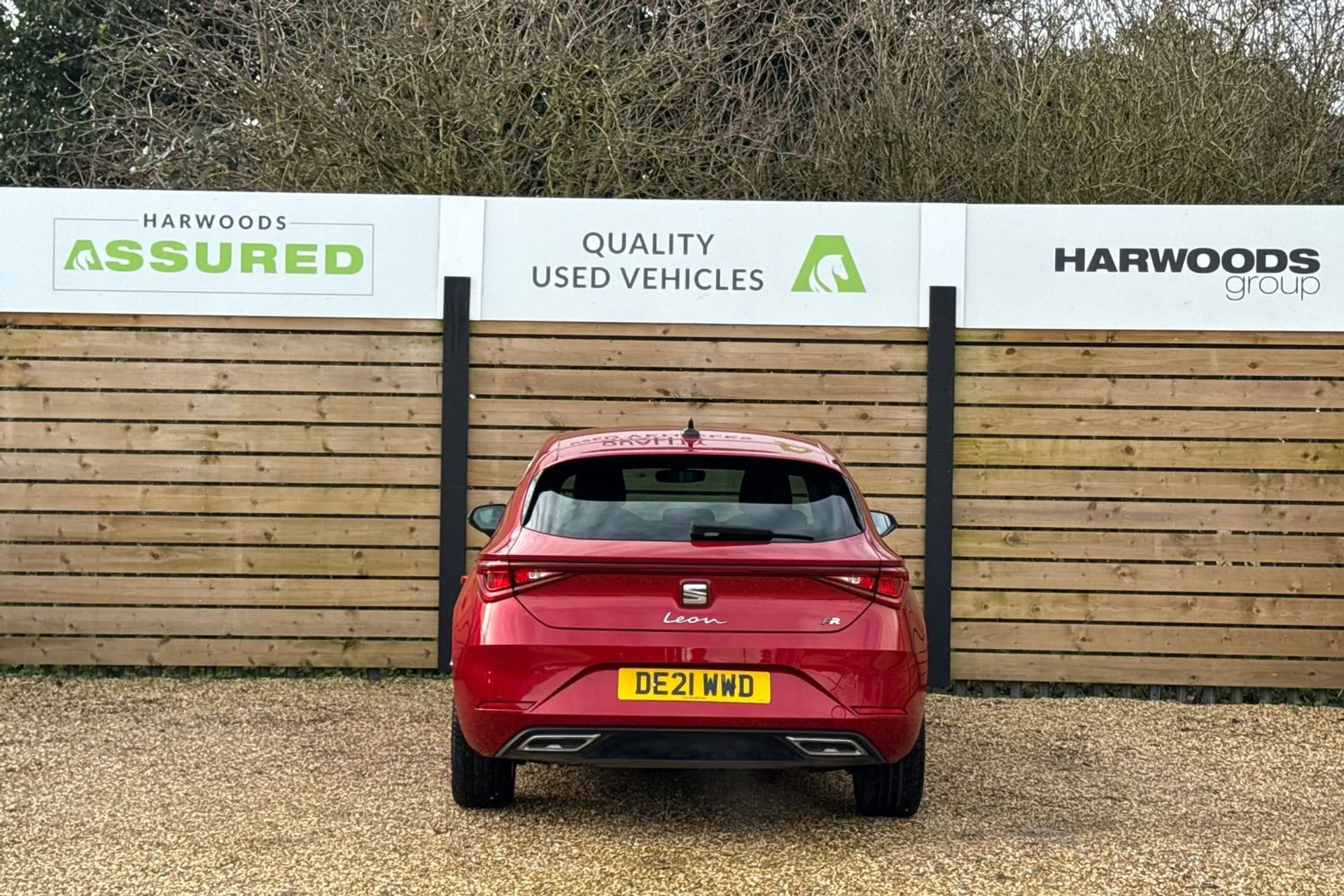 SEAT LEON thumbnail image number 9