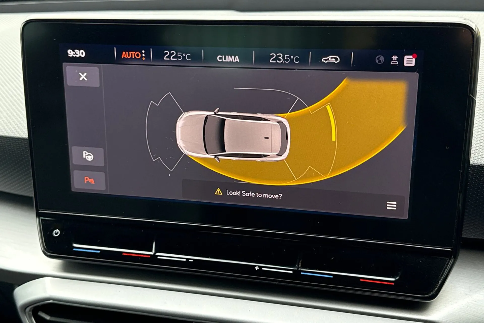 SEAT LEON thumbnail image number 5