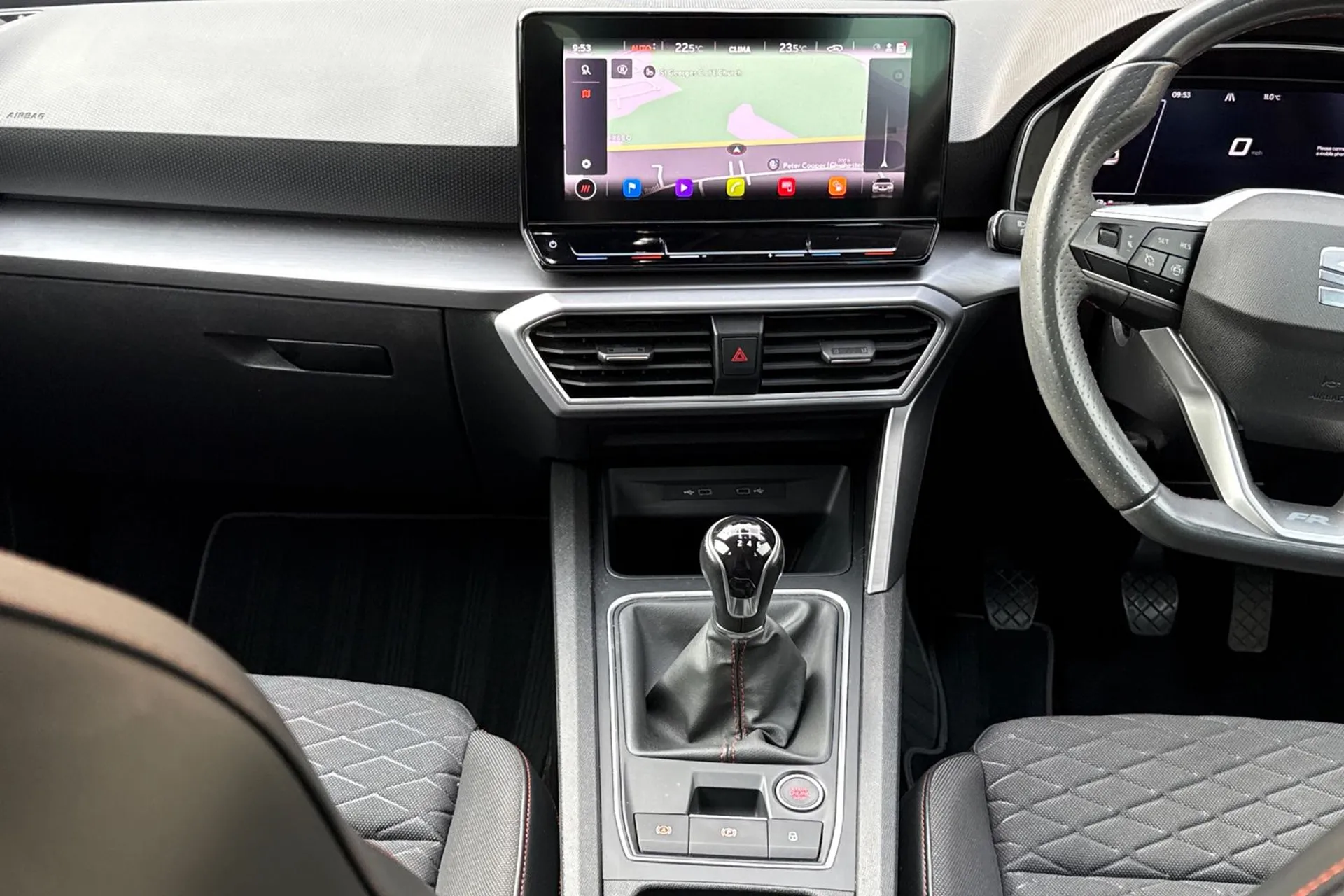 SEAT LEON thumbnail image number 37