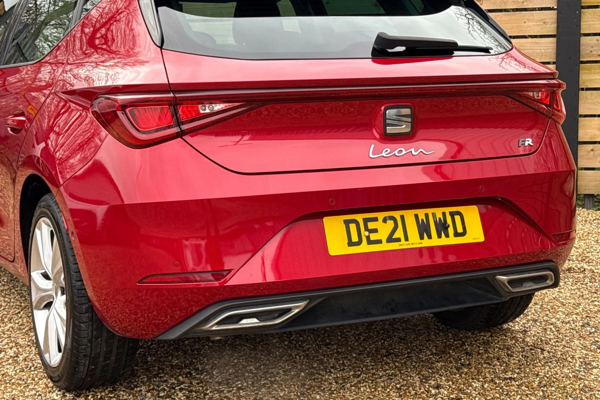 SEAT LEON thumbnail image number 18