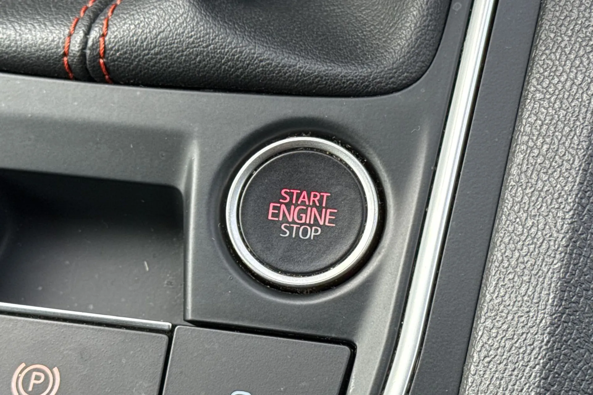 SEAT LEON thumbnail image number 58