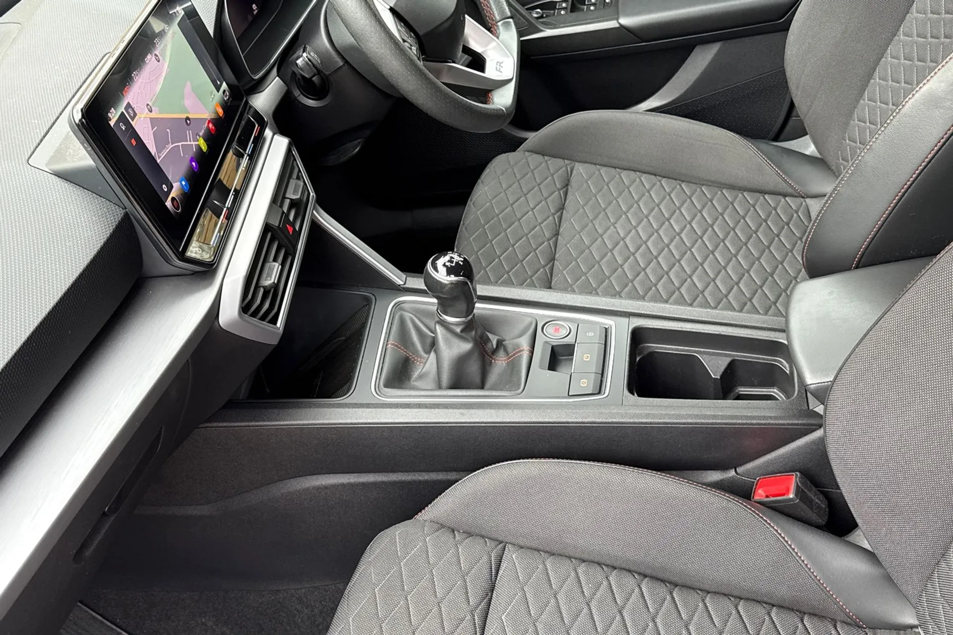 SEAT LEON thumbnail image number 42