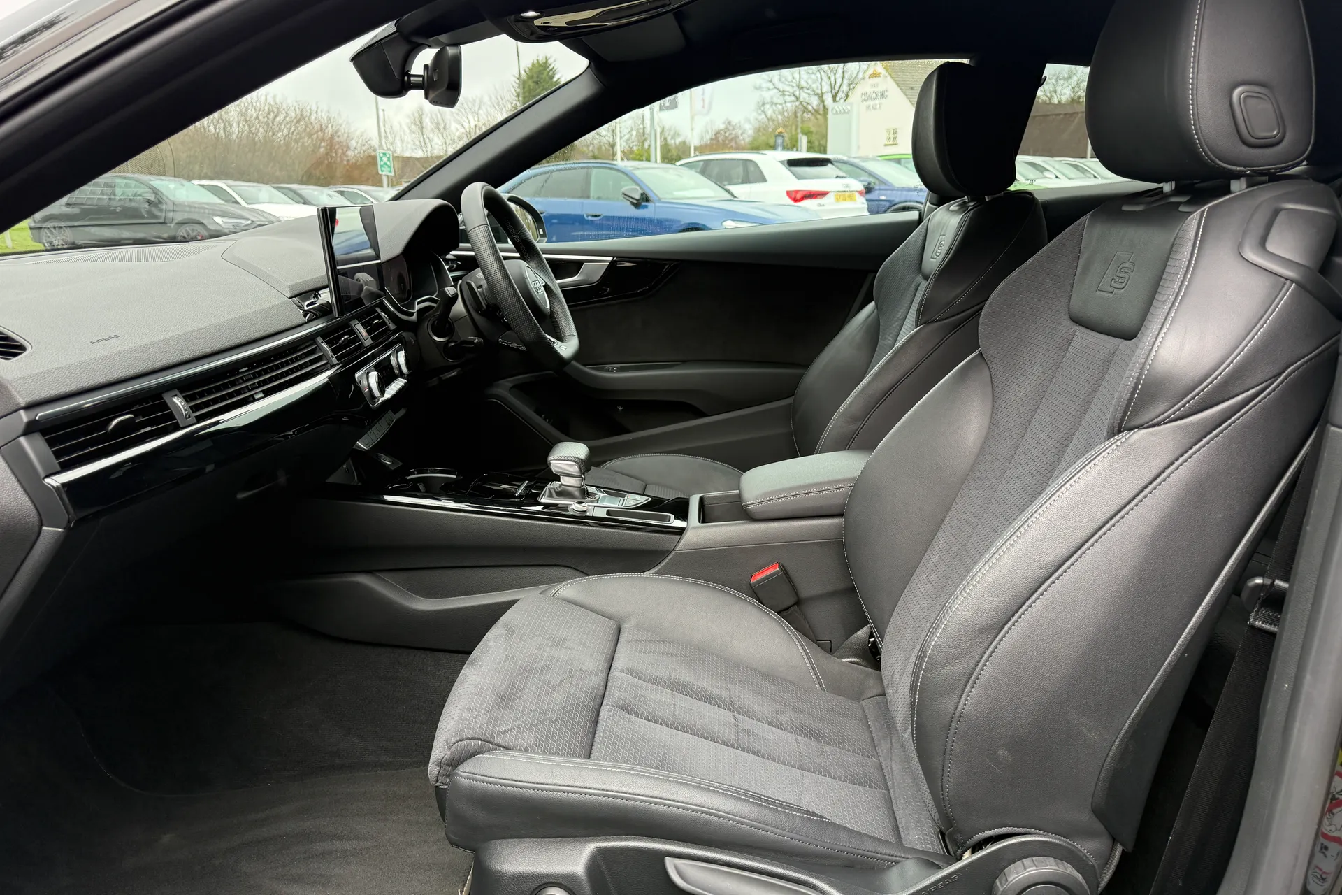 Audi A5 thumbnail image number 17