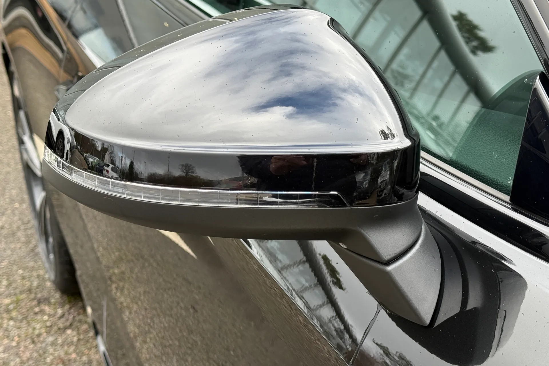 Audi A5 thumbnail image number 42