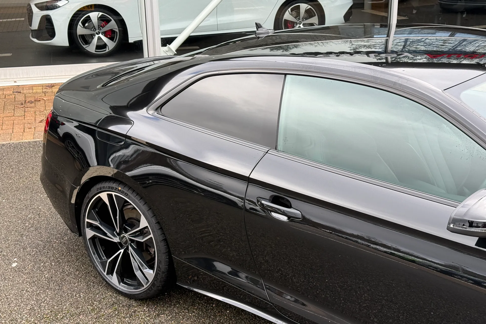 Audi A5 thumbnail image number 21