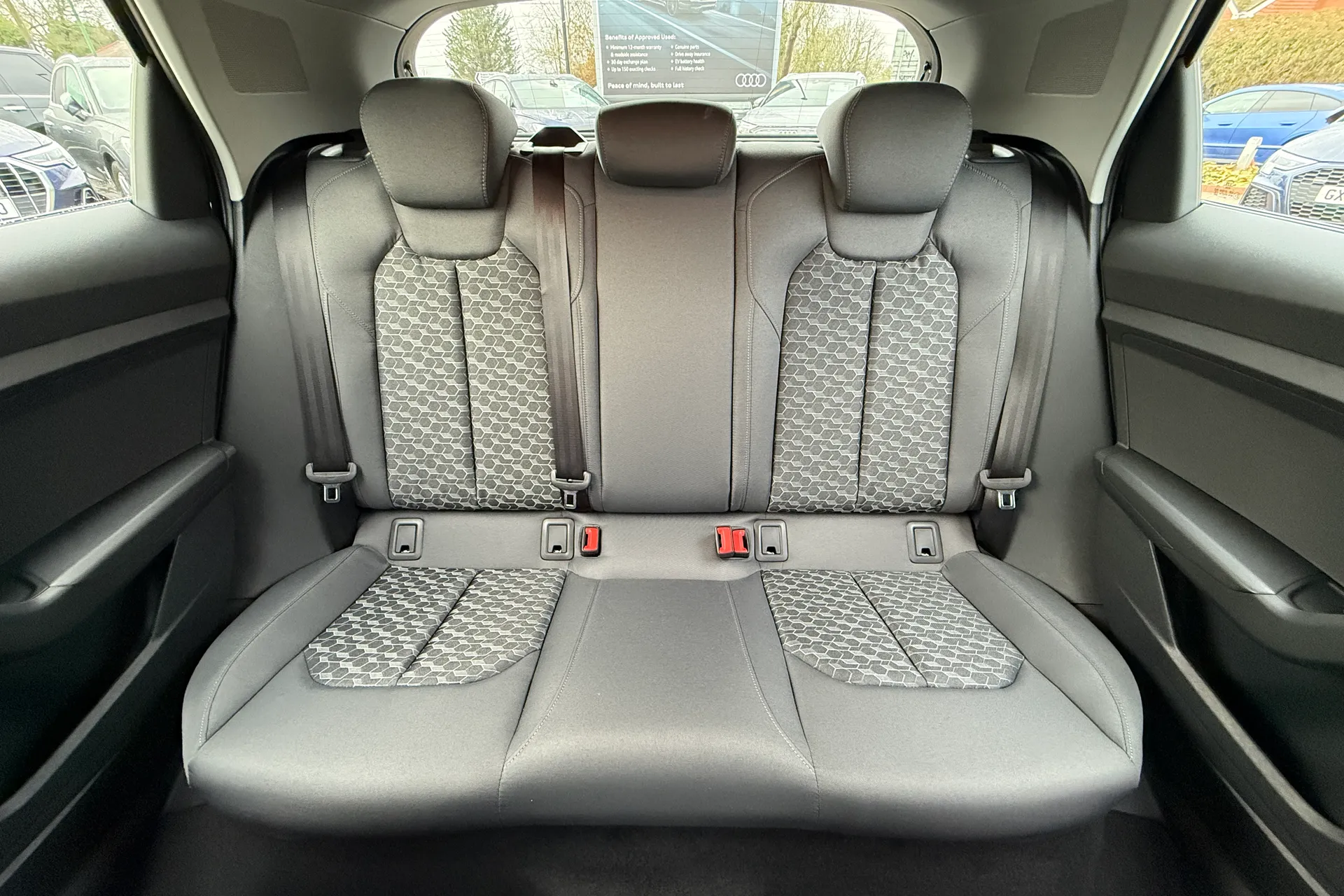 Audi A1 thumbnail image number 32