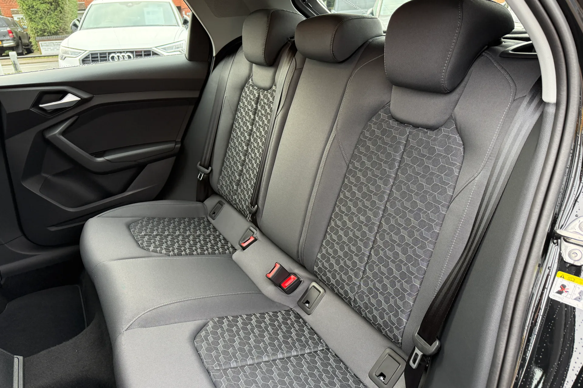 Audi A1 thumbnail image number 36