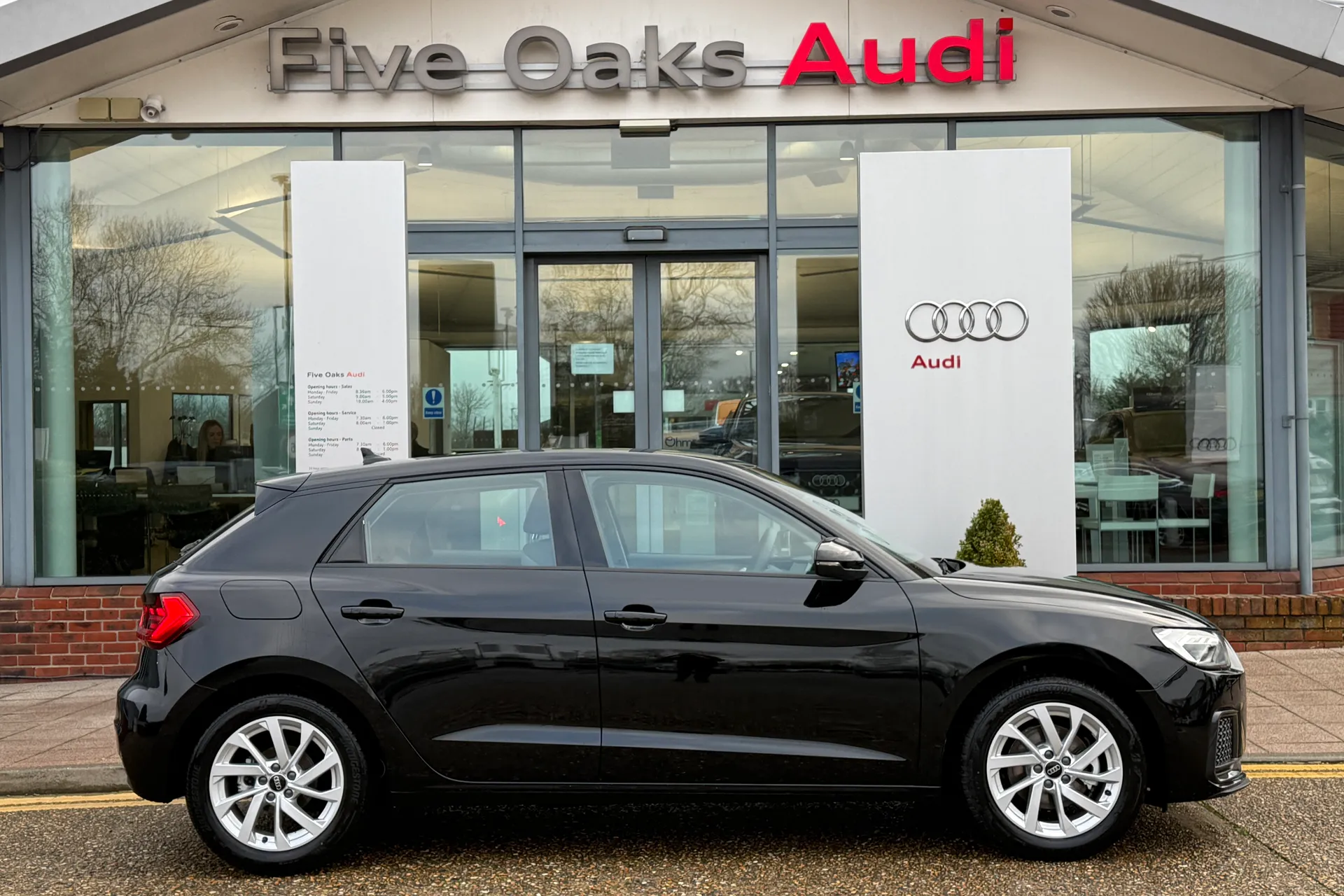 Audi A1 thumbnail image number 2