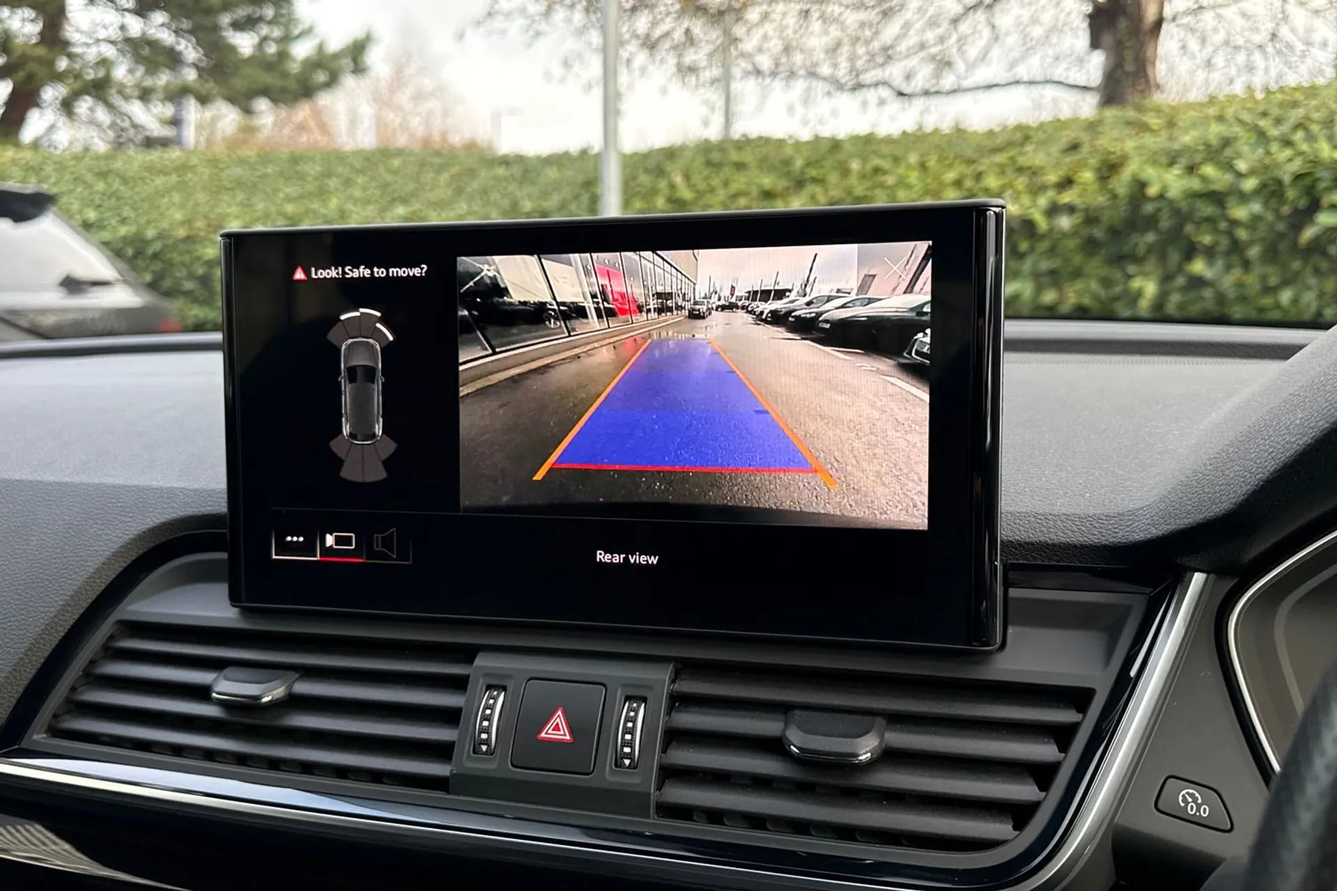 Audi Q5 thumbnail image number 4