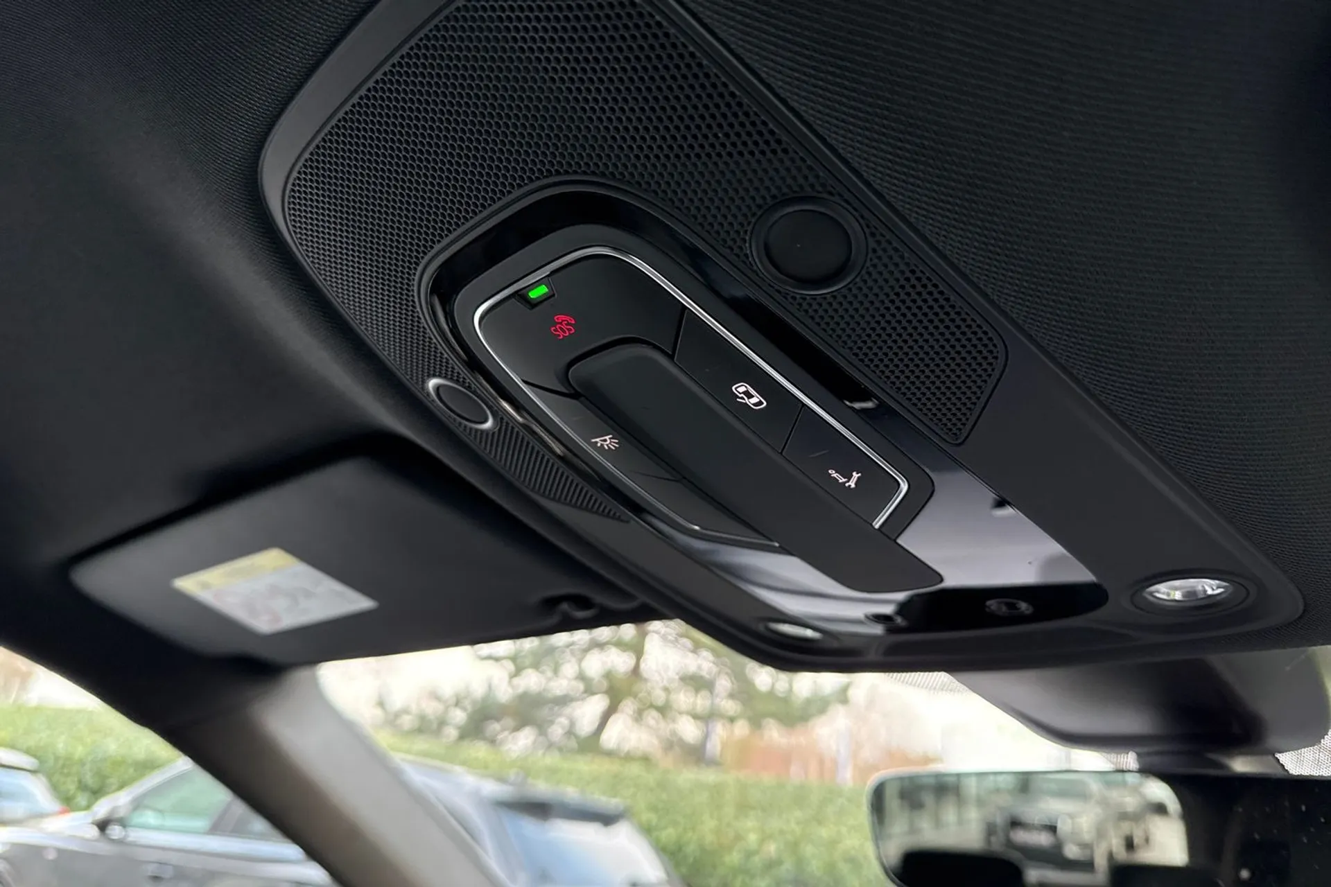 Audi Q5 thumbnail image number 22