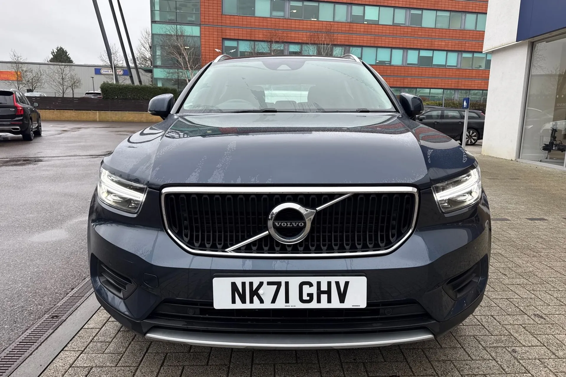 Volvo XC40 thumbnail image number 13