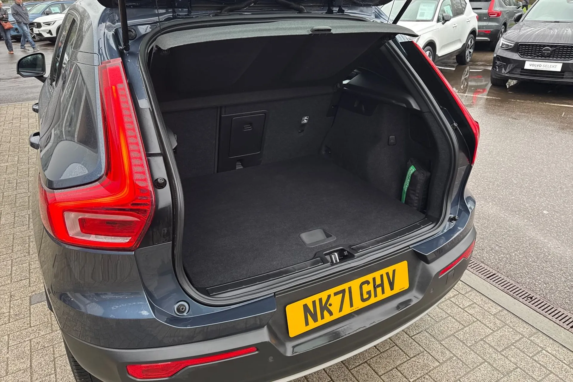 Volvo XC40 thumbnail image number 21