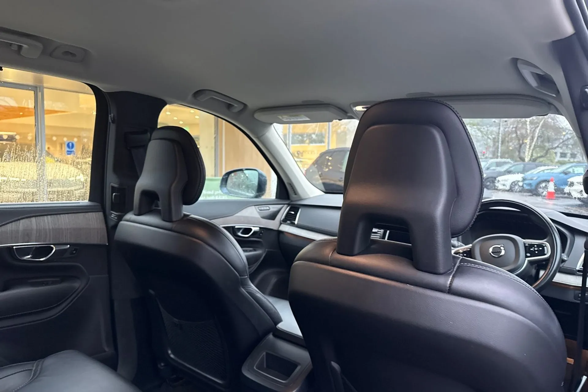 Volvo XC90 thumbnail image number 24