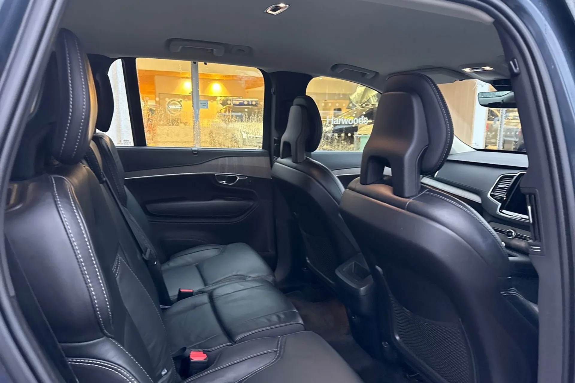 Volvo XC90 thumbnail image number 23