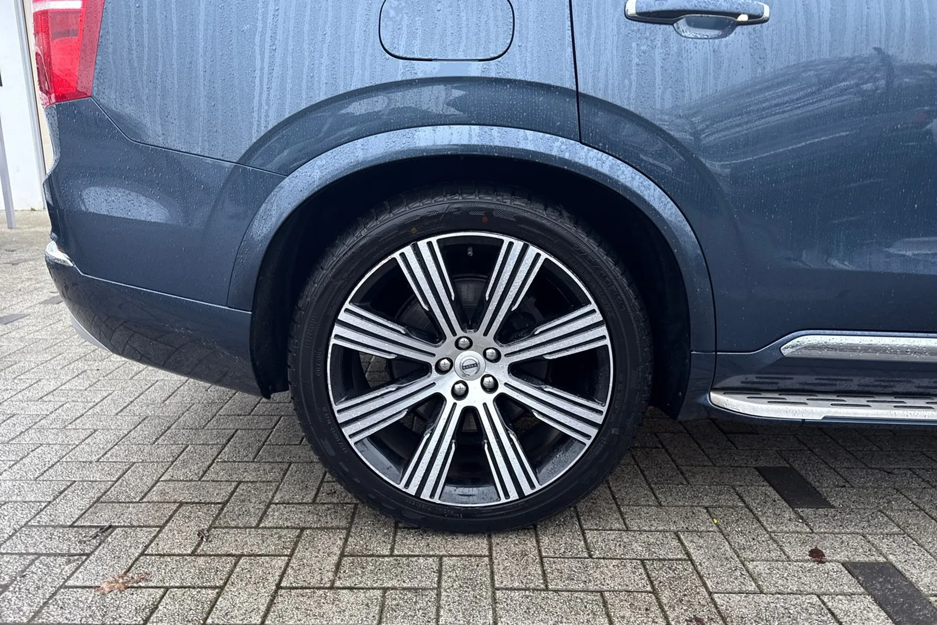 Volvo XC90 thumbnail image number 15