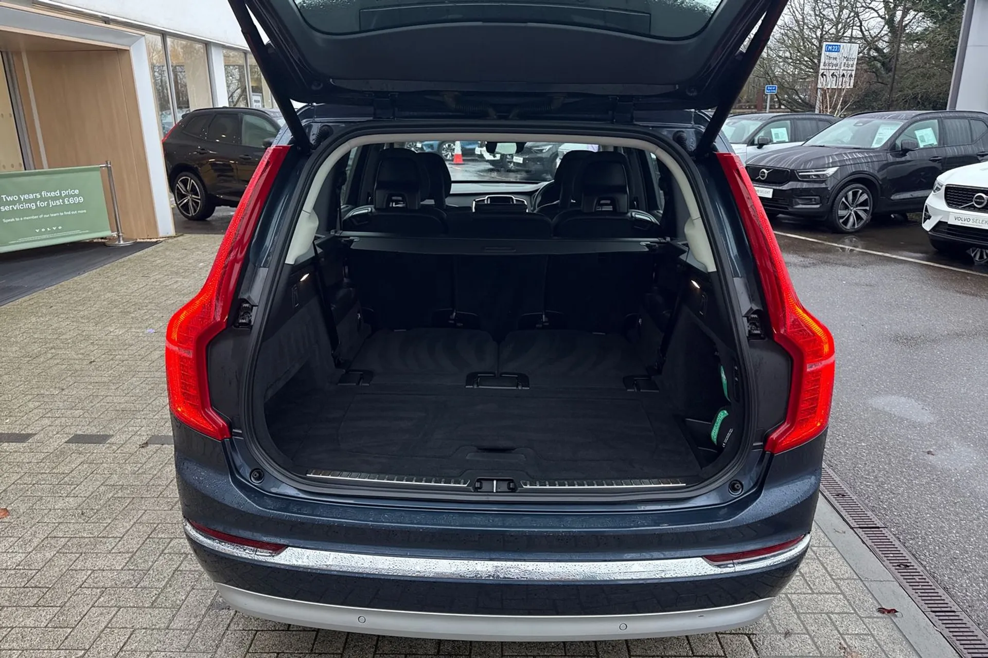 Volvo XC90 thumbnail image number 21