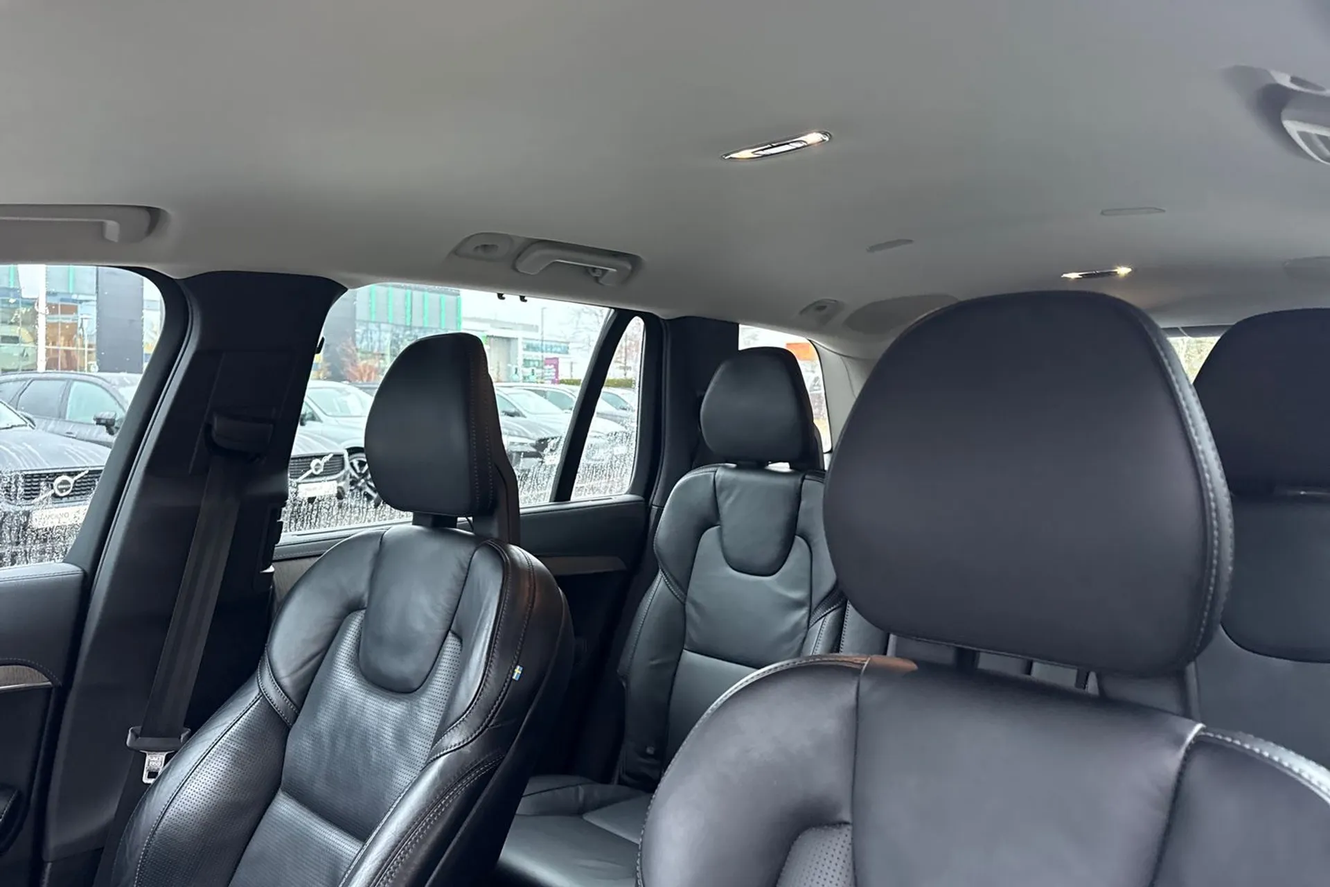 Volvo XC90 thumbnail image number 29