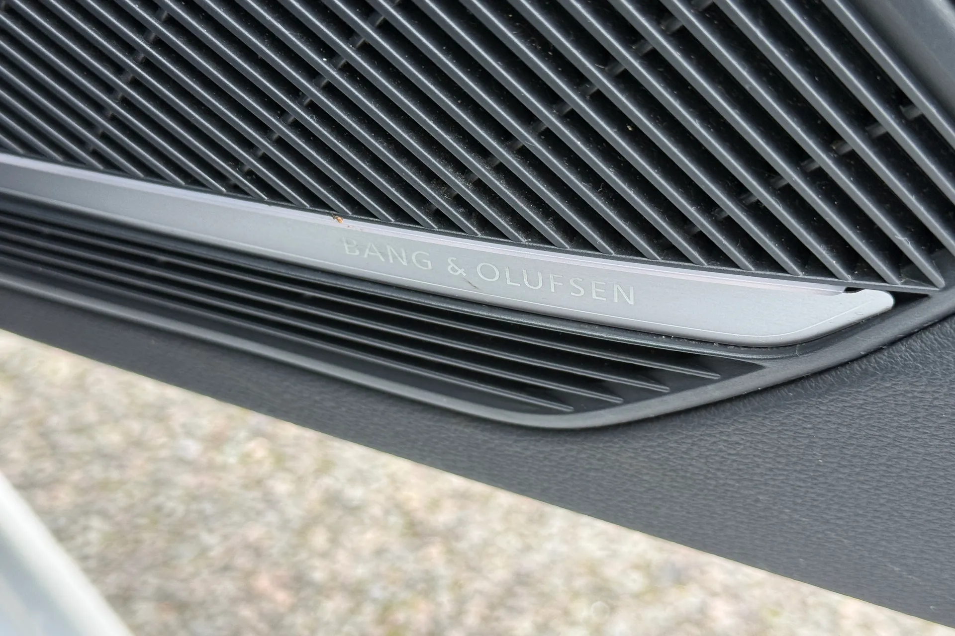 Audi A4 thumbnail image number 23