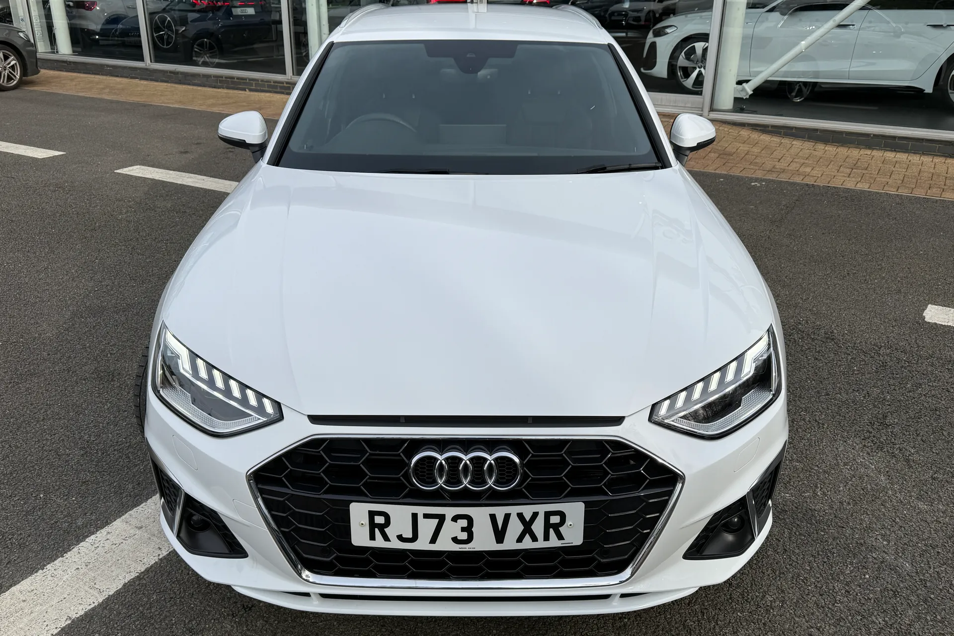 Audi A4 thumbnail image number 54