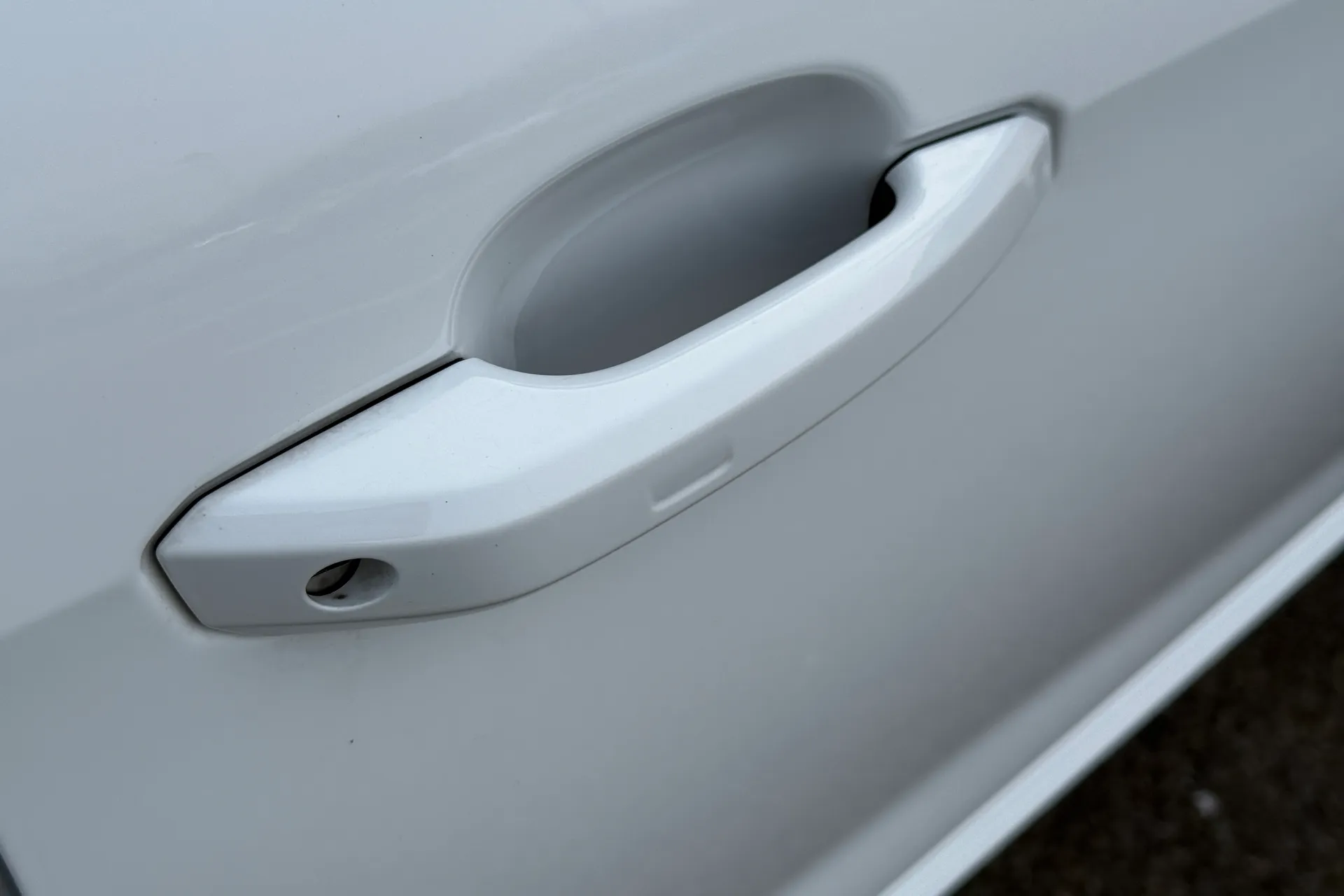 Audi A4 thumbnail image number 9