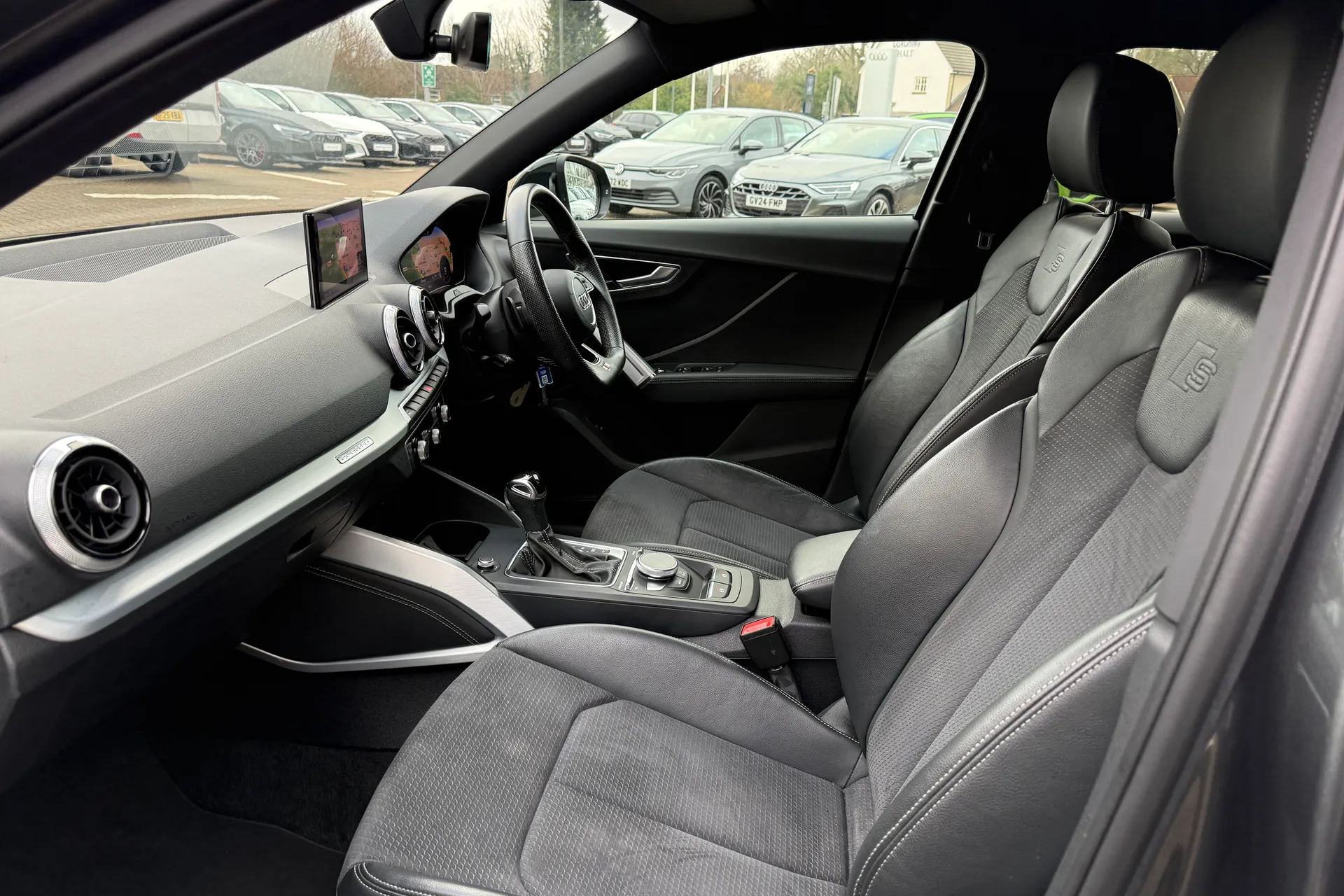 Audi Q2 thumbnail image number 51