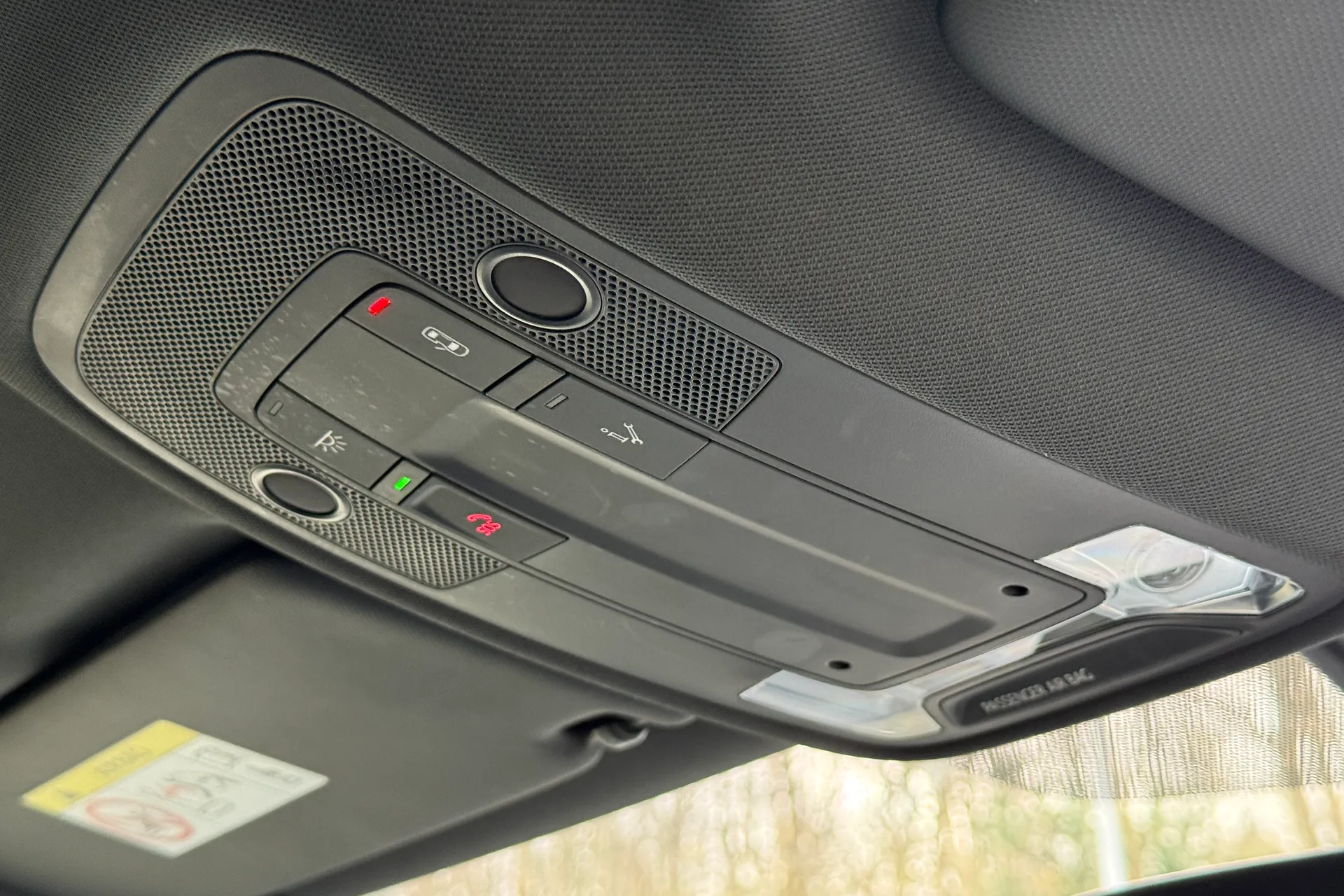 Audi Q2 thumbnail image number 20