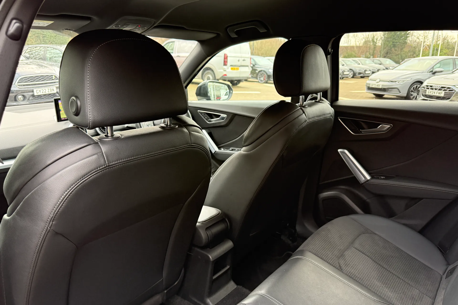 Audi Q2 thumbnail image number 46