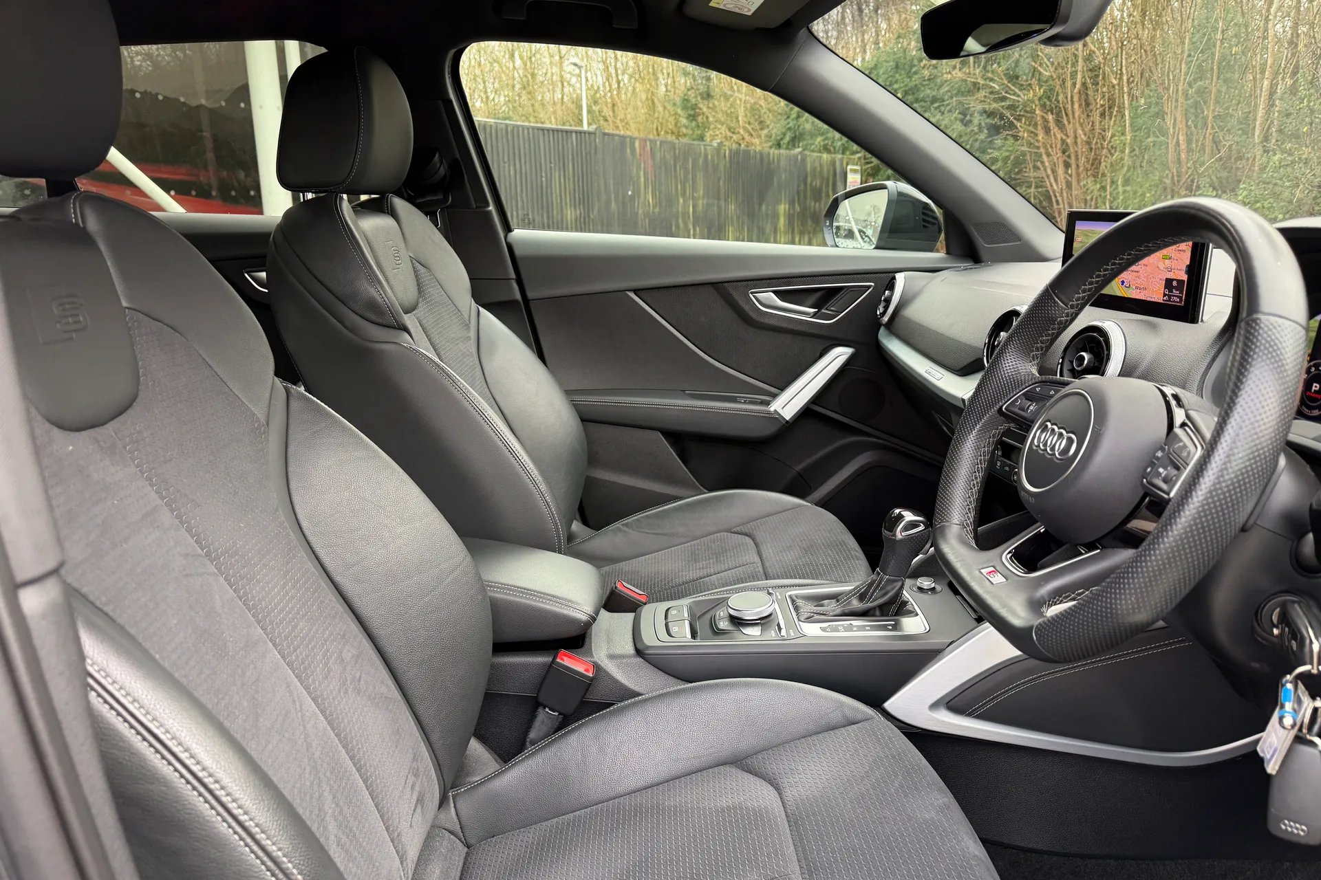 Audi Q2 thumbnail image number 26