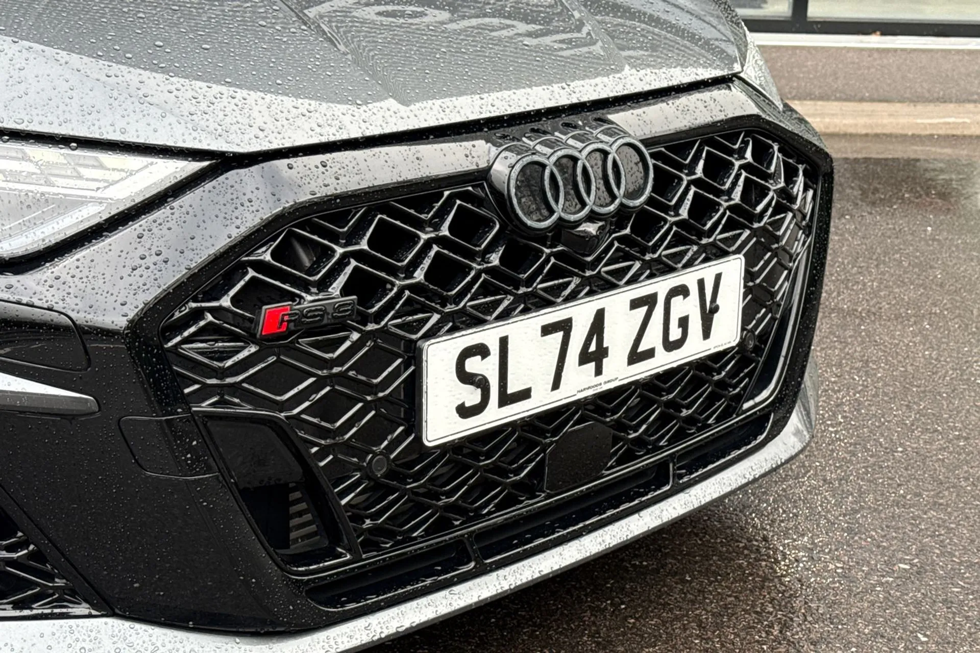 Audi RS3 thumbnail image number 10