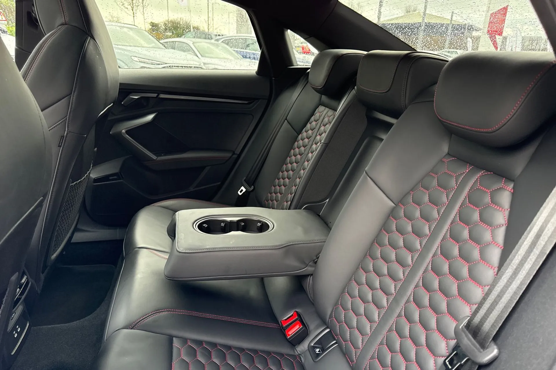 Audi RS3 thumbnail image number 43