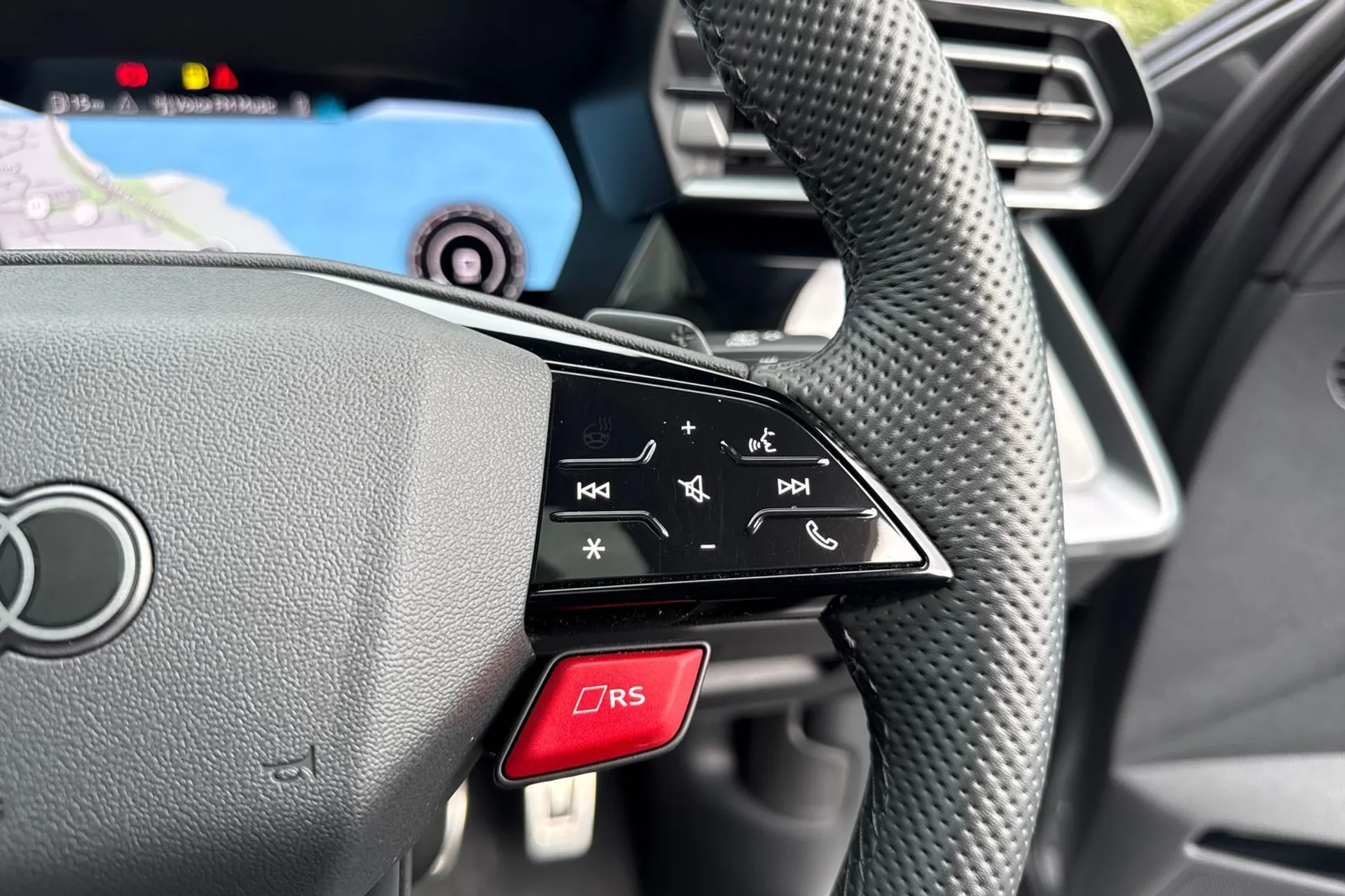 Audi RS3 thumbnail image number 50