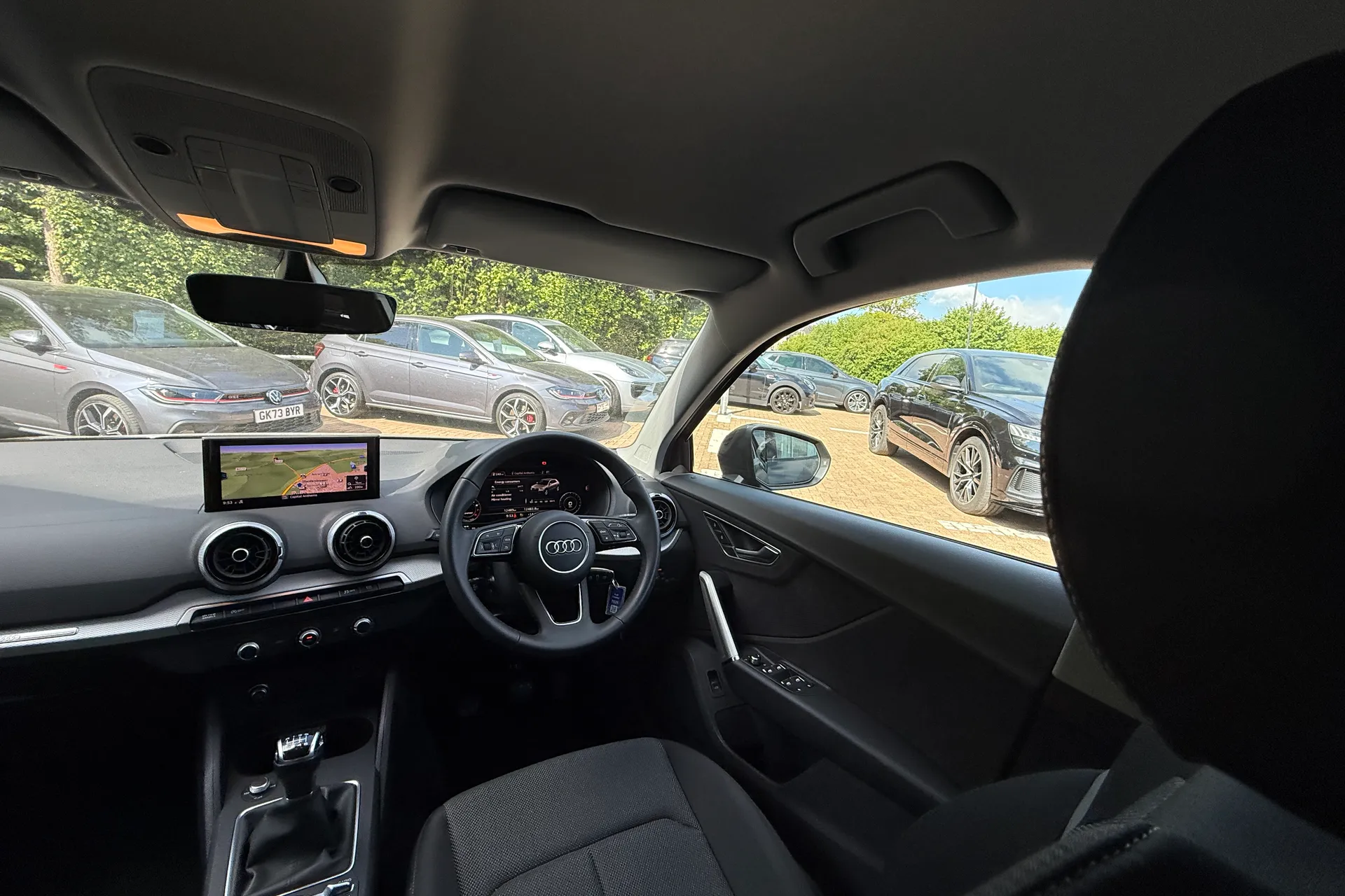 Audi Q2 thumbnail image number 38