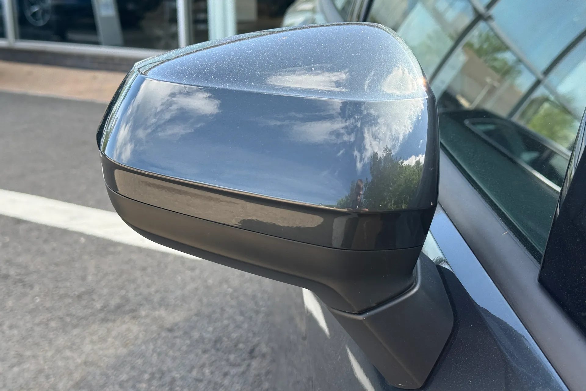 Audi Q2 thumbnail image number 8