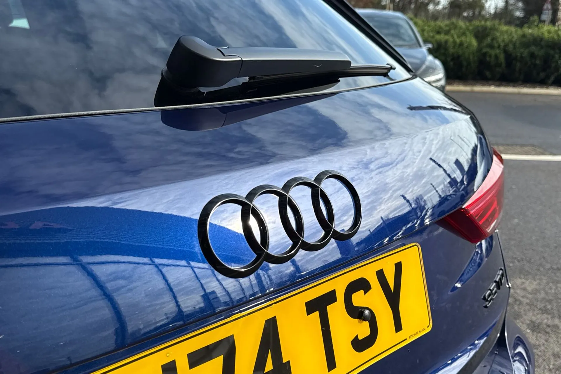 Audi Q3 thumbnail image number 34