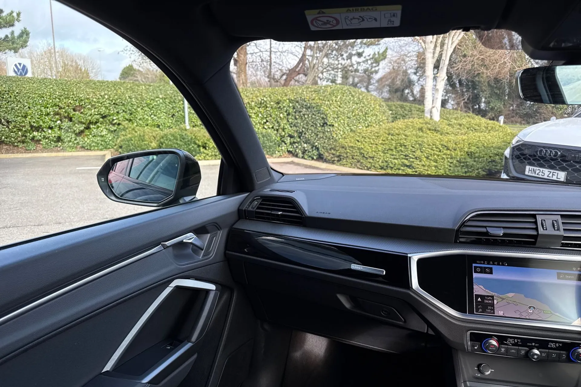 Audi Q3 thumbnail image number 51