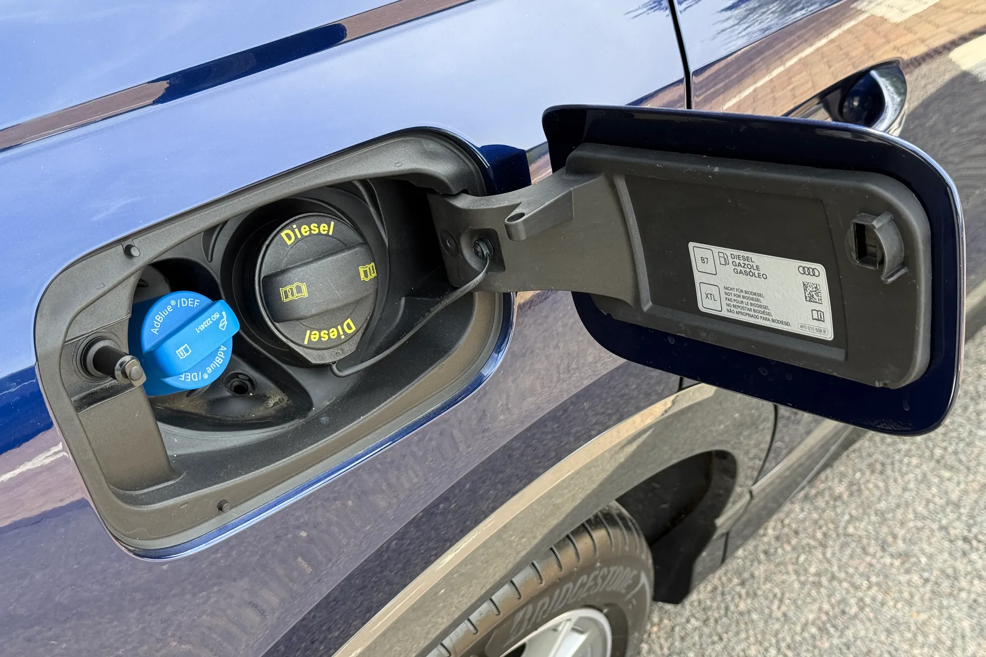 Audi Q3 thumbnail image number 30