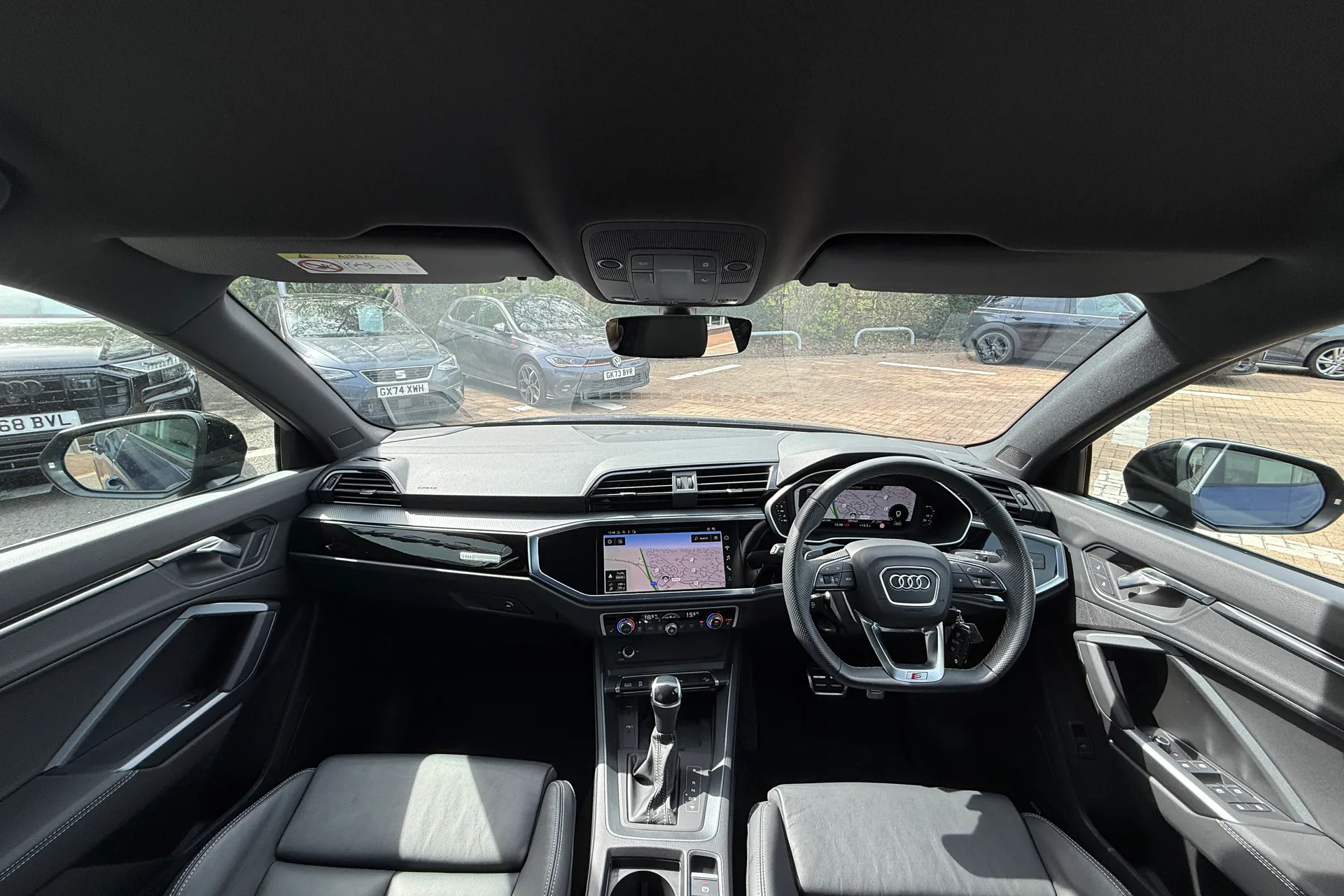 Audi Q3 thumbnail image number 5