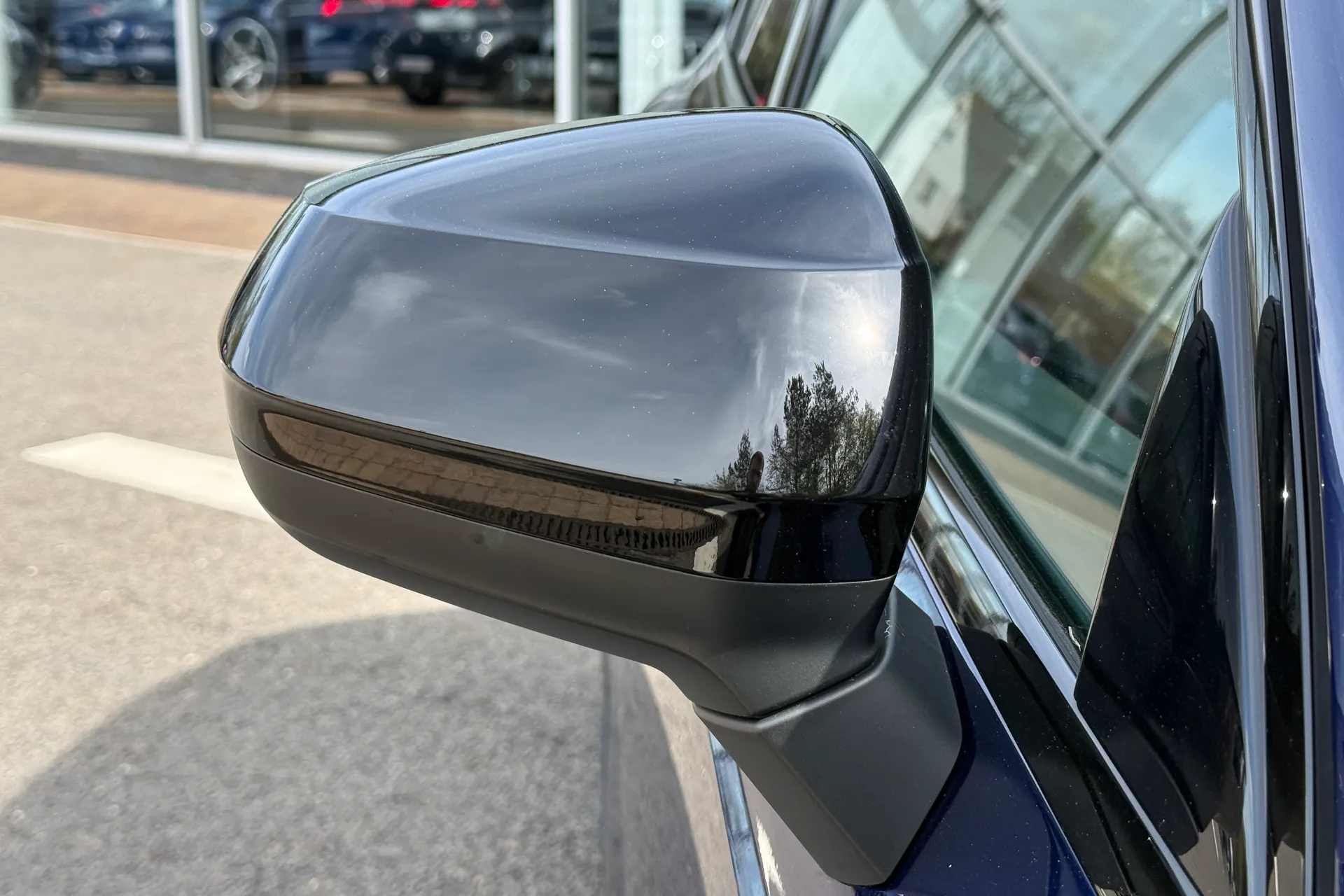 Audi Q3 thumbnail image number 8