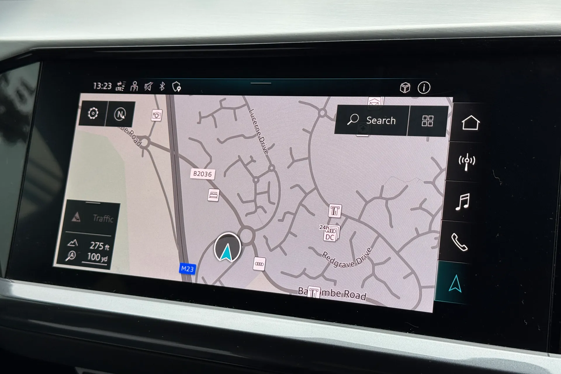 Audi Q4 thumbnail image number 3