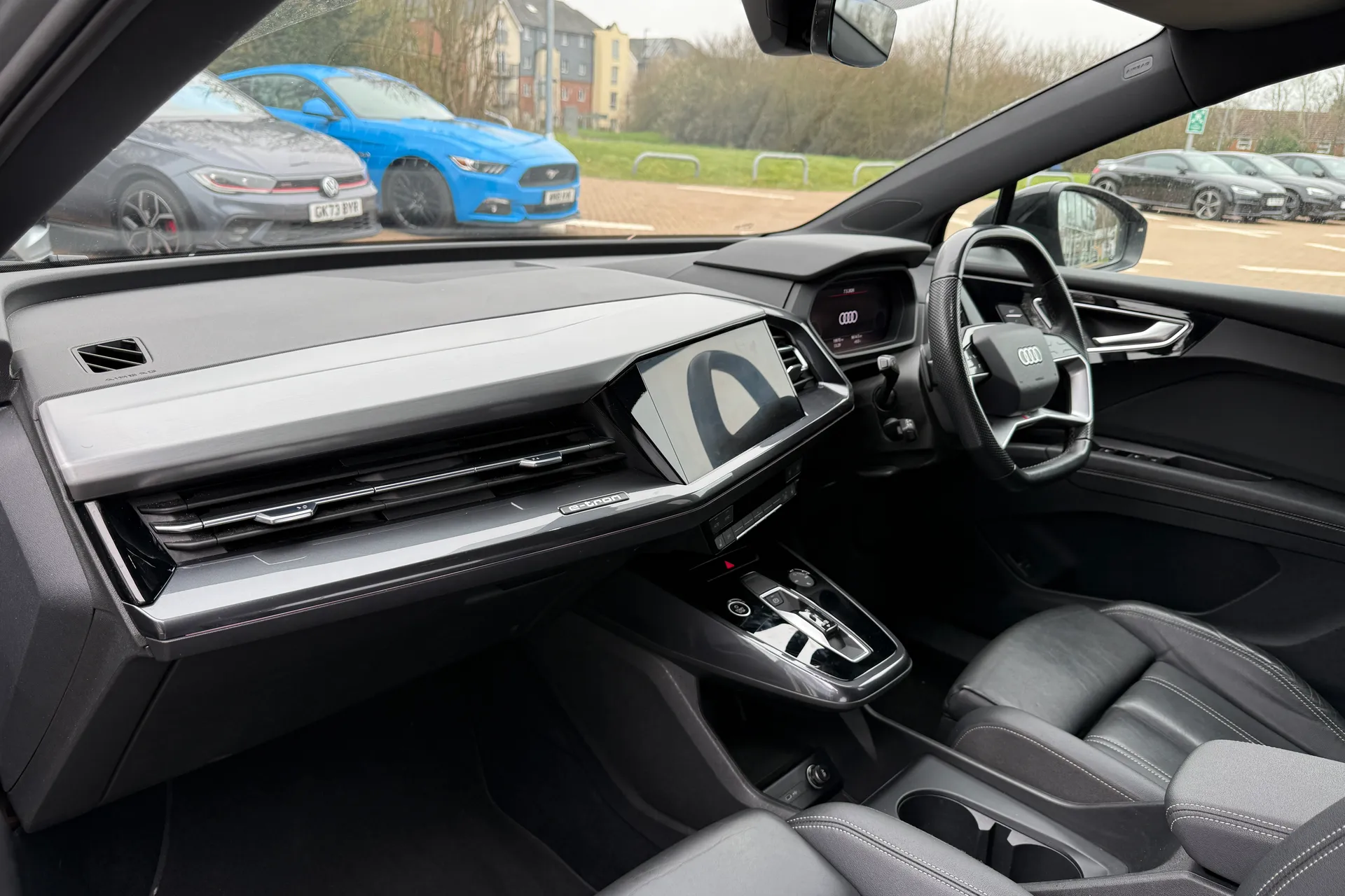 Audi Q4 thumbnail image number 49