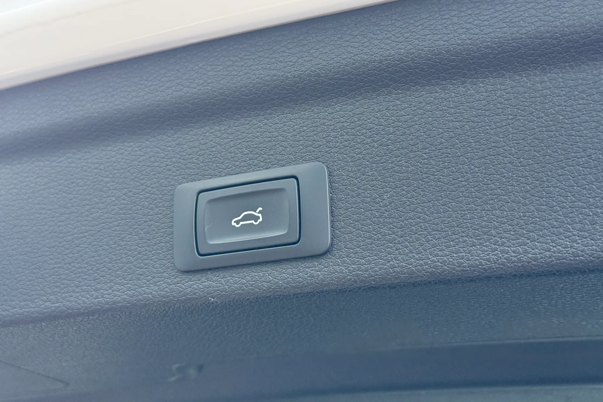 Audi Q3 thumbnail image number 46