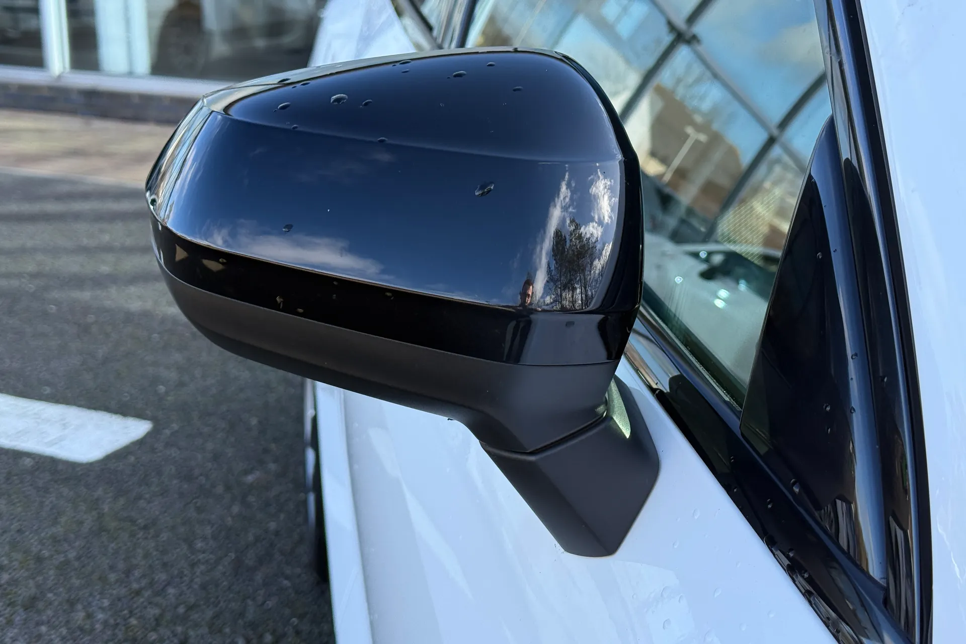 Audi Q3 thumbnail image number 9