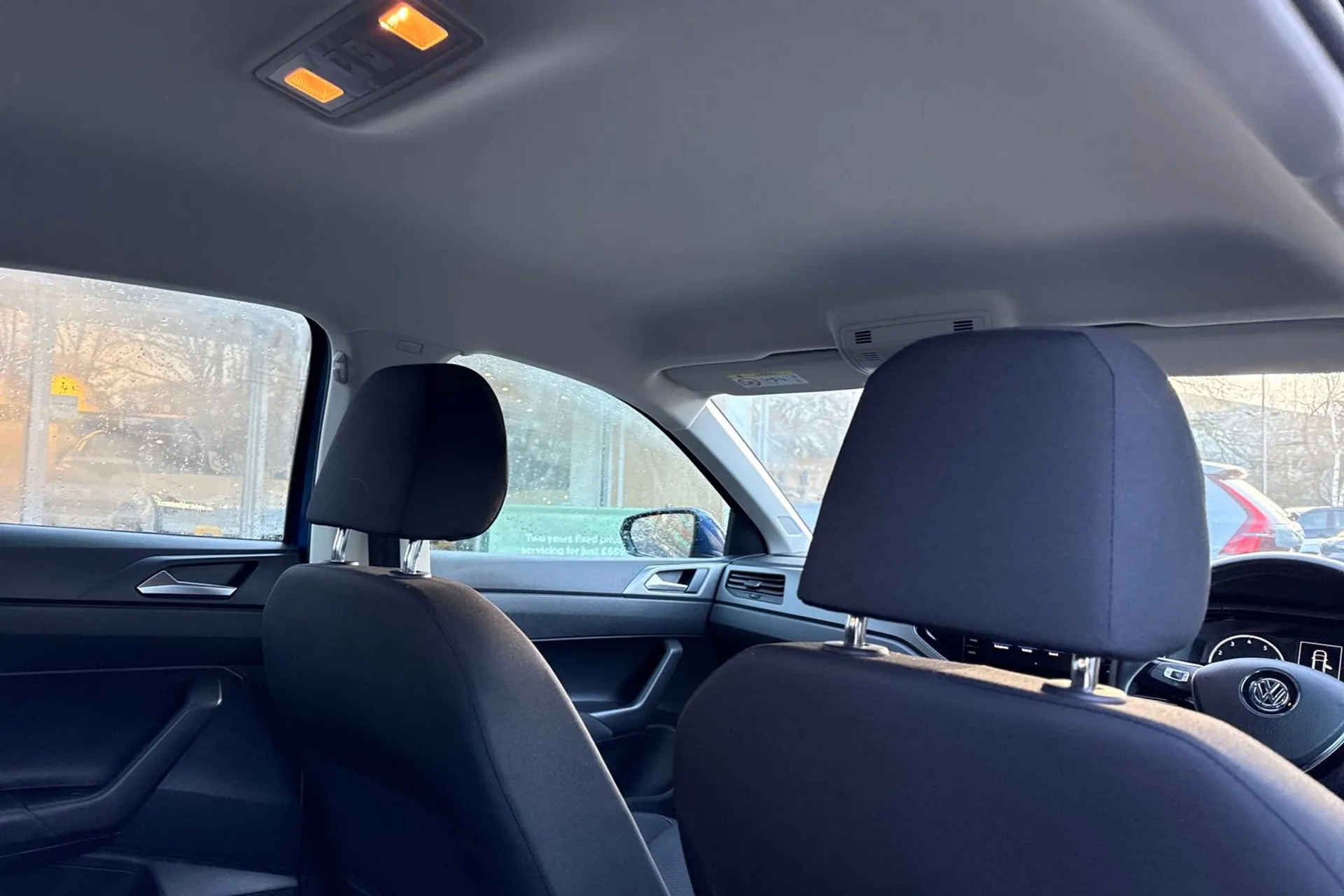 VOLKSWAGEN POLO thumbnail image number 23